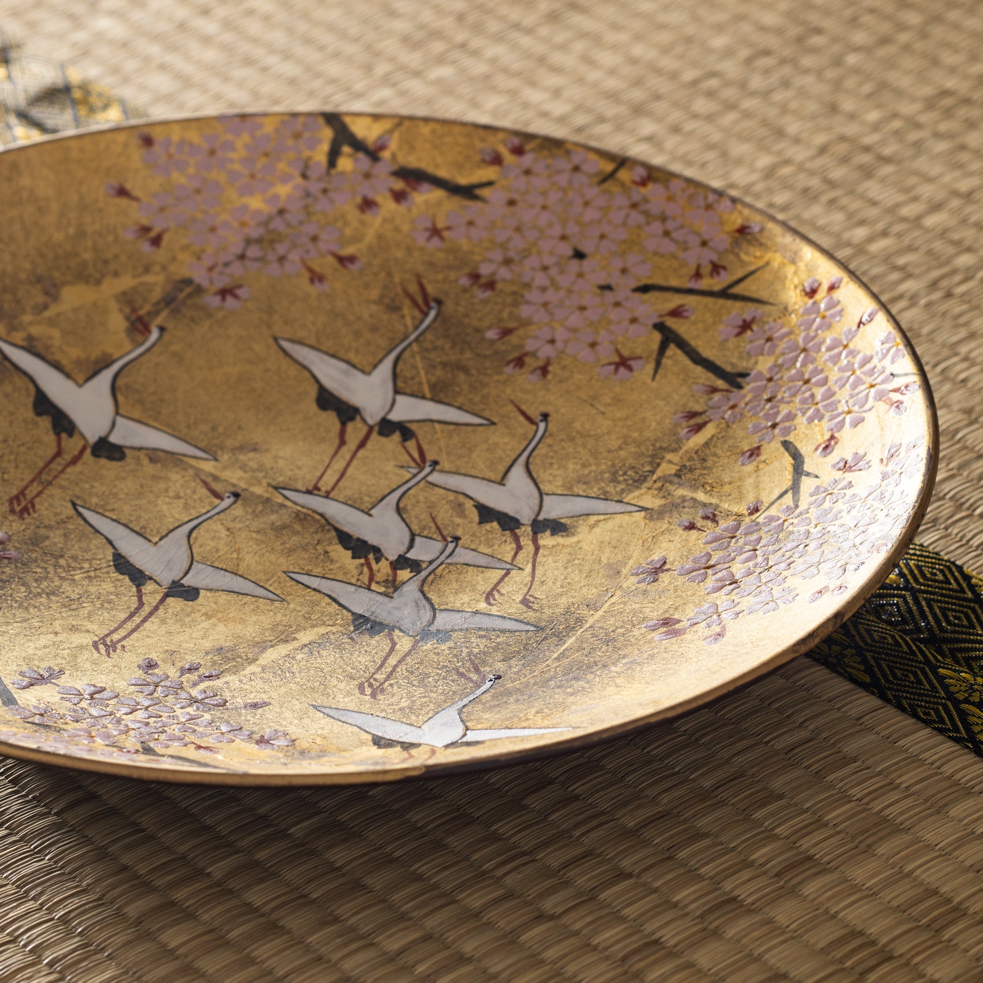 Kitamura Takashi Crane Kutani Gold Leaf Ornamental Plate 12.6 in - MUSUBI KILN - Quality Japanese Tableware and Gift