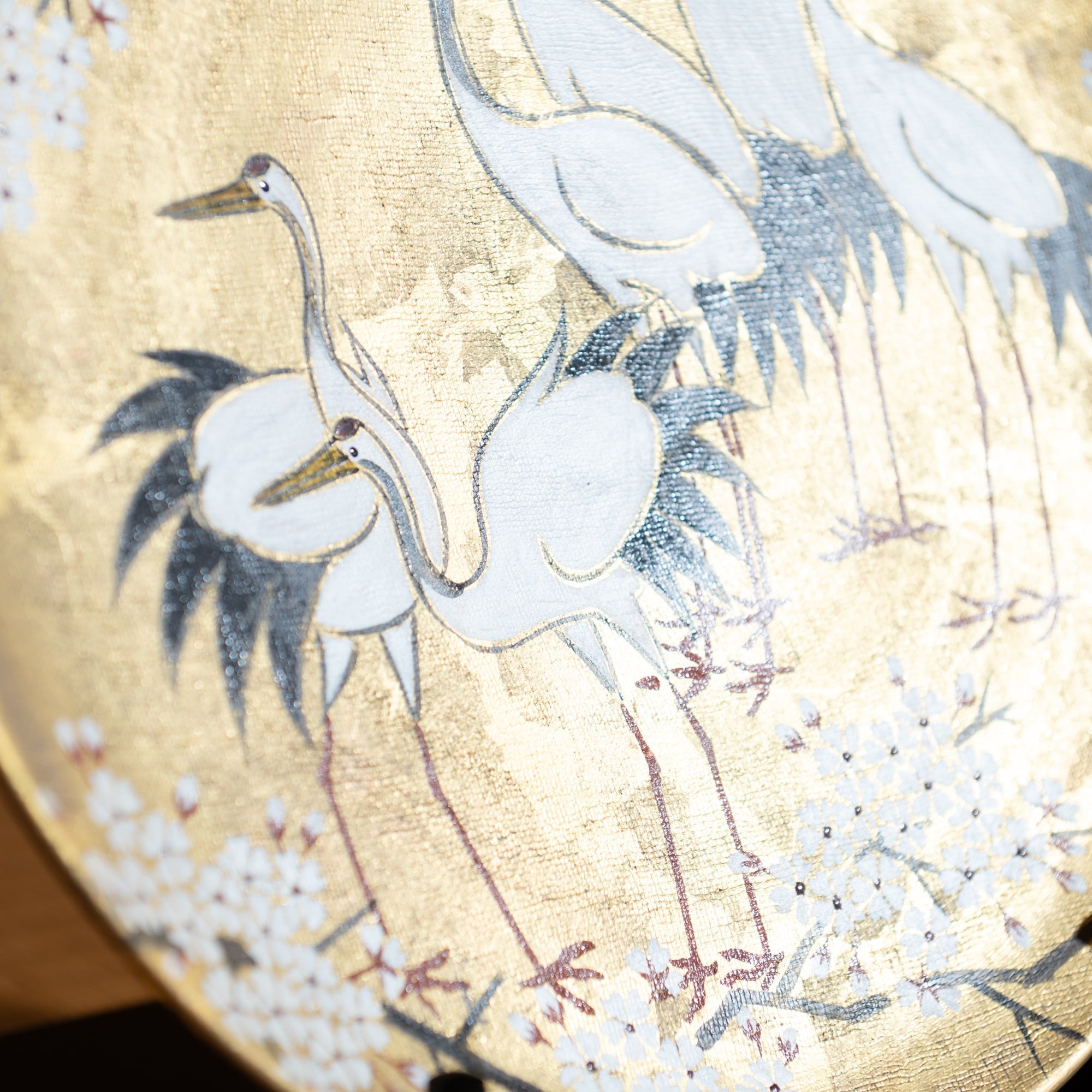 Kitamura Takashi Crane Kutani Nunome Gold Leaf Ornamental Plate 14 in - MUSUBI KILN - Quality Japanese Tableware and Gift