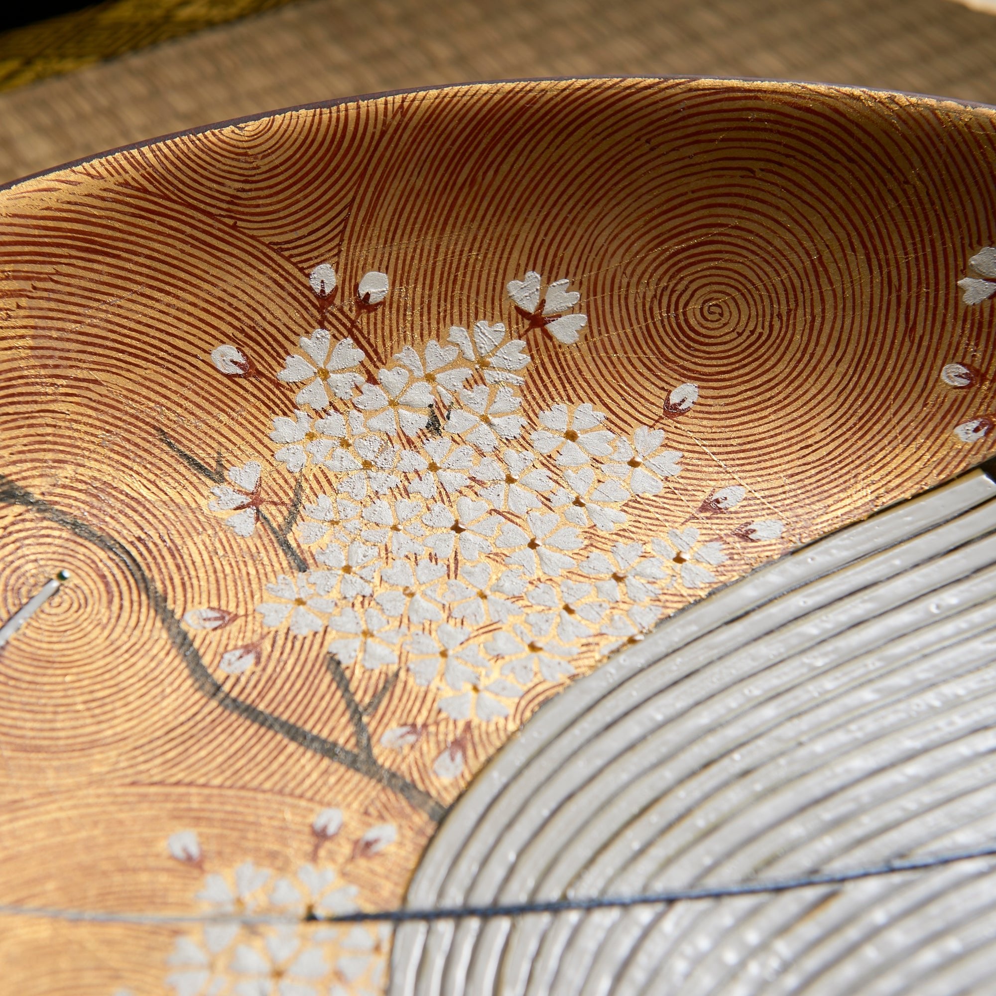 Kitamura Takashi Gold Kitamaebune Ornamental Plate 12.6 in - MUSUBI KILN - Quality Japanese Tableware and Gift