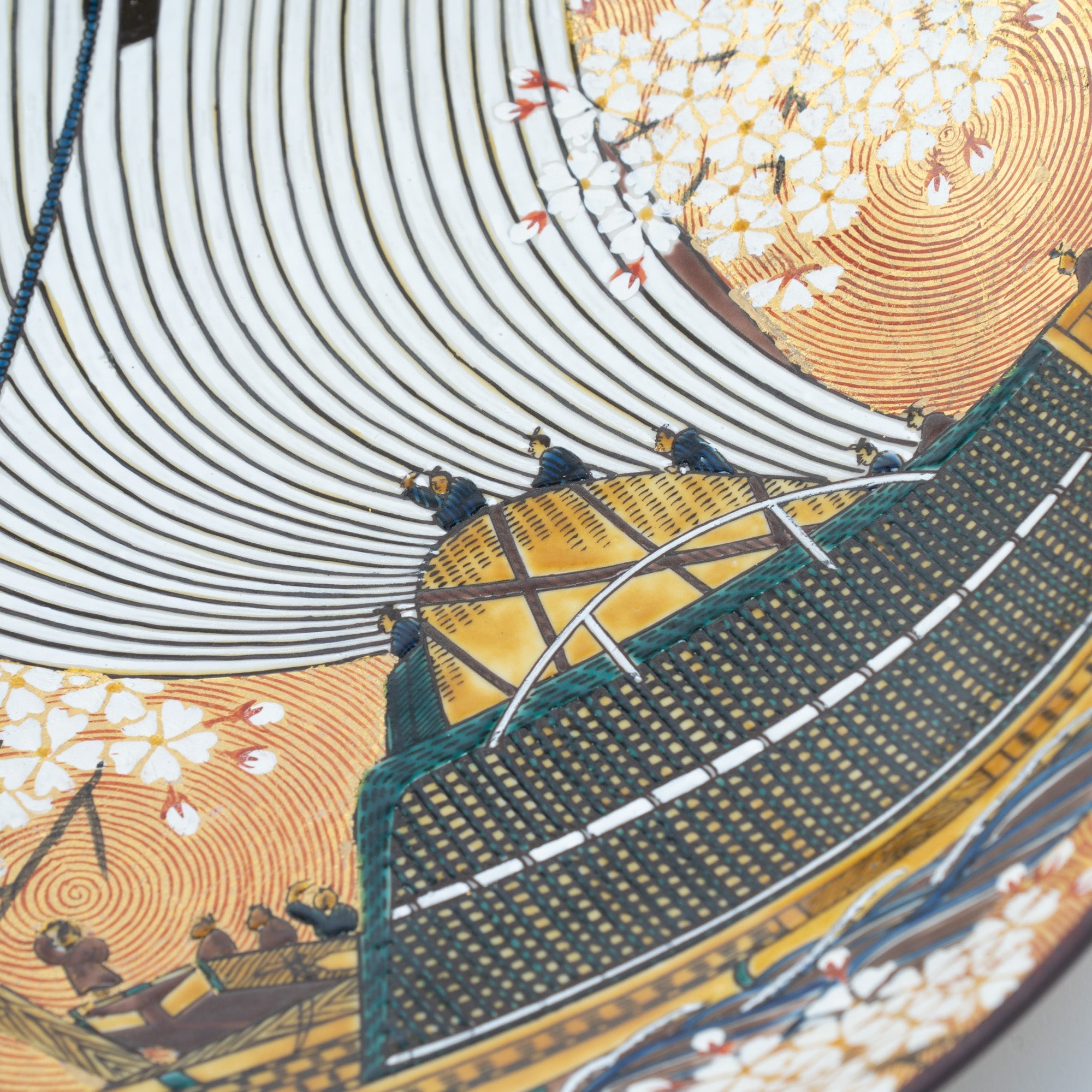 Kitamura Takashi Gold Kitamaebune Ornamental Plate 12.6 in - MUSUBI KILN - Quality Japanese Tableware and Gift