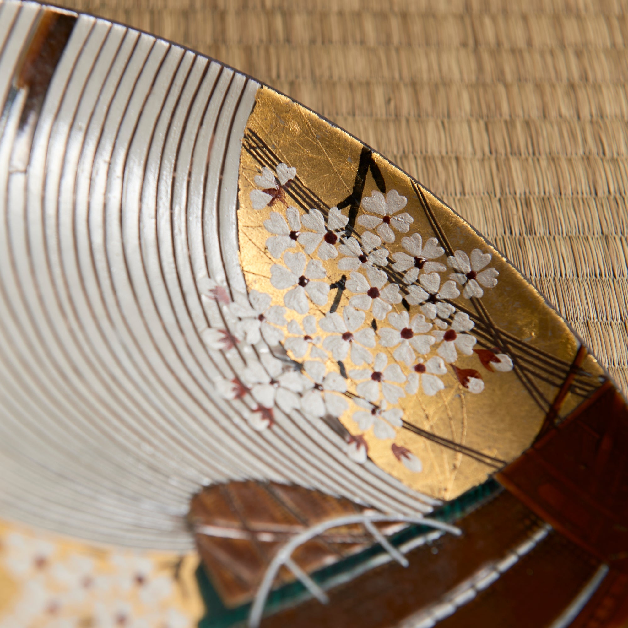 Kitamura Takashi Gold Kitamaebune Ornamental Plate 7.4 in - MUSUBI KILN - Quality Japanese Tableware and Gift