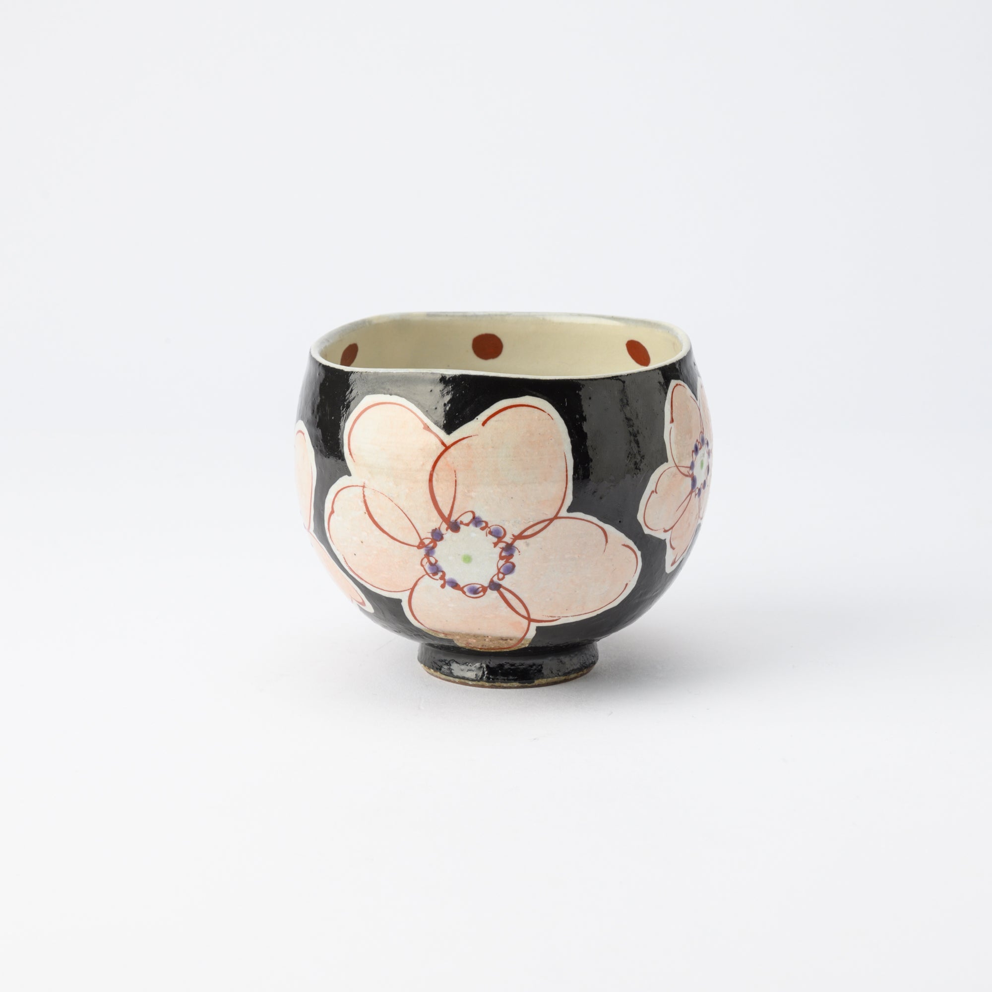 Kokuzou Kiln Black Flower Kutani Yunomi Japanese Teacup - MUSUBI KILN - Quality Japanese Tableware and Gift