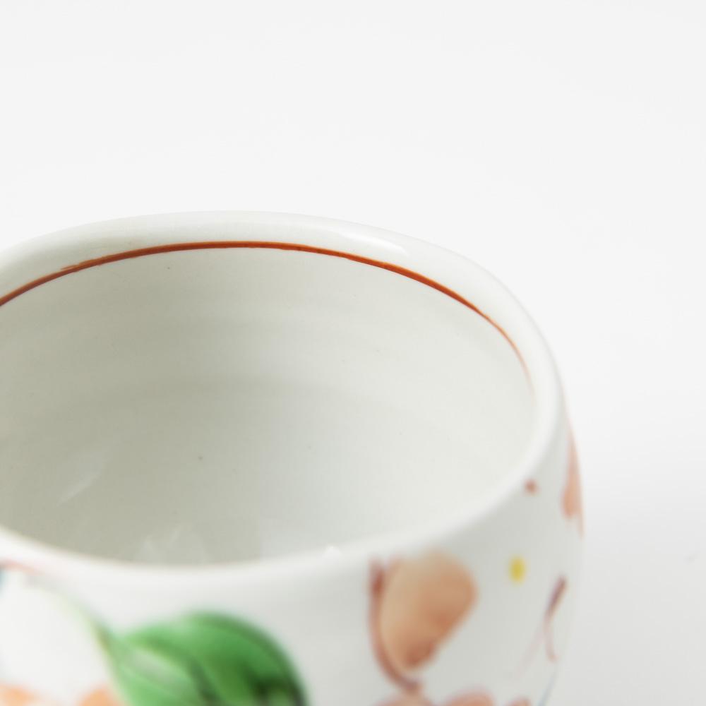 Kokuzou Kiln Camellia and Arabesque Kutani Yunomi Japanese Teacup - MUSUBI KILN - Quality Japanese Tableware and Gift