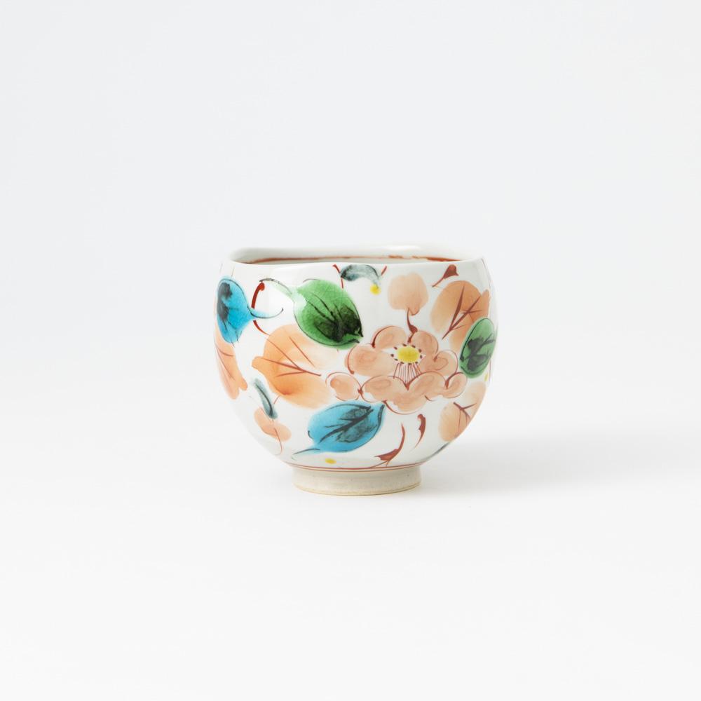 Kokuzou Kiln Camellia and Arabesque Kutani Yunomi Japanese Teacup - MUSUBI KILN - Quality Japanese Tableware and Gift