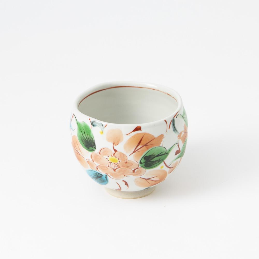 Kokuzou Kiln Camellia and Arabesque Kutani Yunomi Japanese Teacup - MUSUBI KILN - Quality Japanese Tableware and Gift