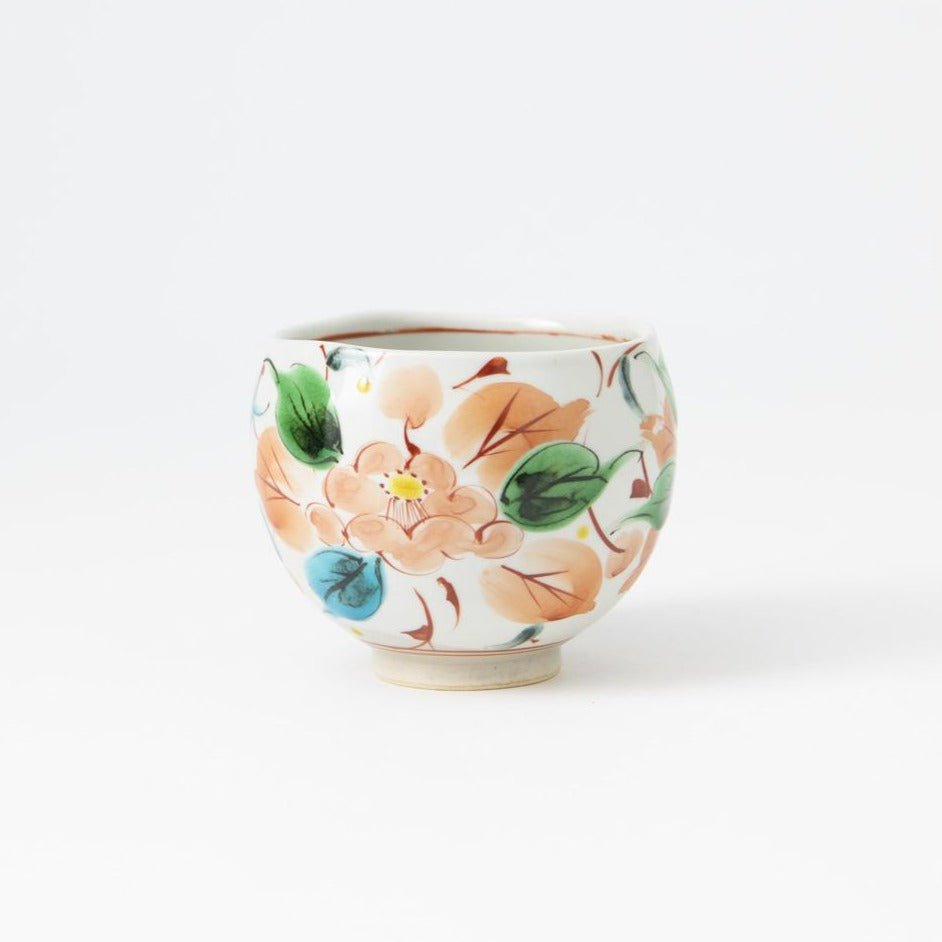 Kokuzou Kiln Camellia and Arabesque Kutani Yunomi Japanese Teacup - MUSUBI KILN - Quality Japanese Tableware and Gift