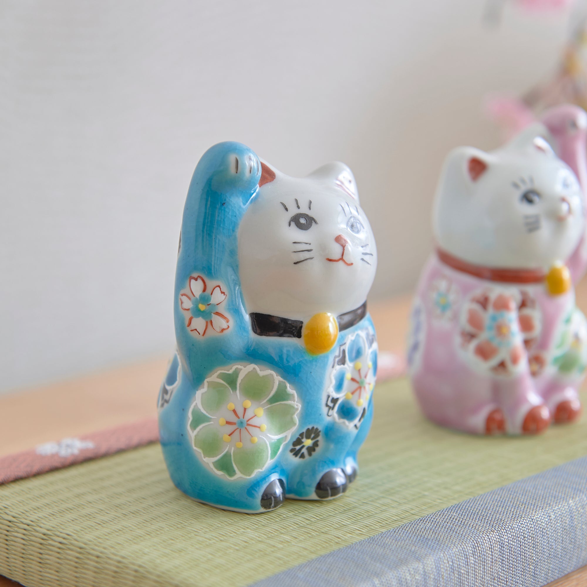 Kokuzou Kiln Cherry Blossoms Kutani Lucky Cat - Blue - MUSUBI KILN - Quality Japanese Tableware and Gift