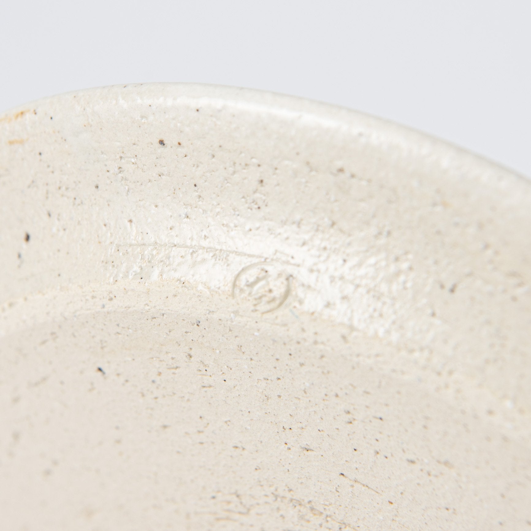 Kokuzou Kiln Flowers in The Wind Kutani Round Plate 9.8in - MUSUBI KILN - Quality Japanese Tableware and Gift