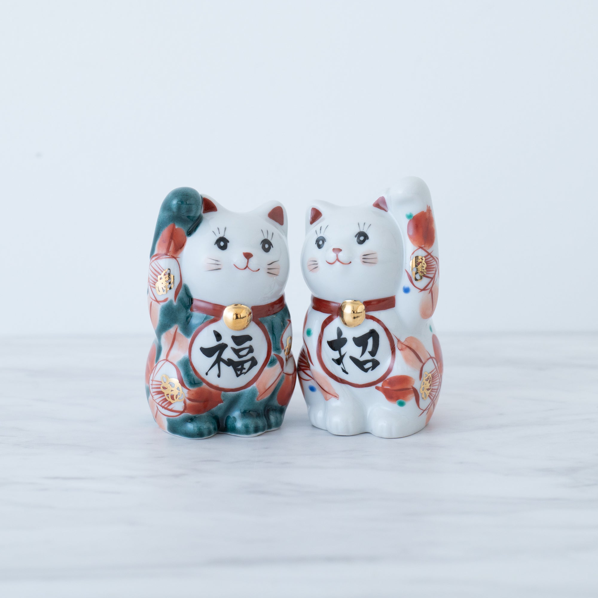 Kokuzou Kiln Glaze Camellia Kutani Lucky Cat - MUSUBI KILN - Quality Japanese Tableware and Gift