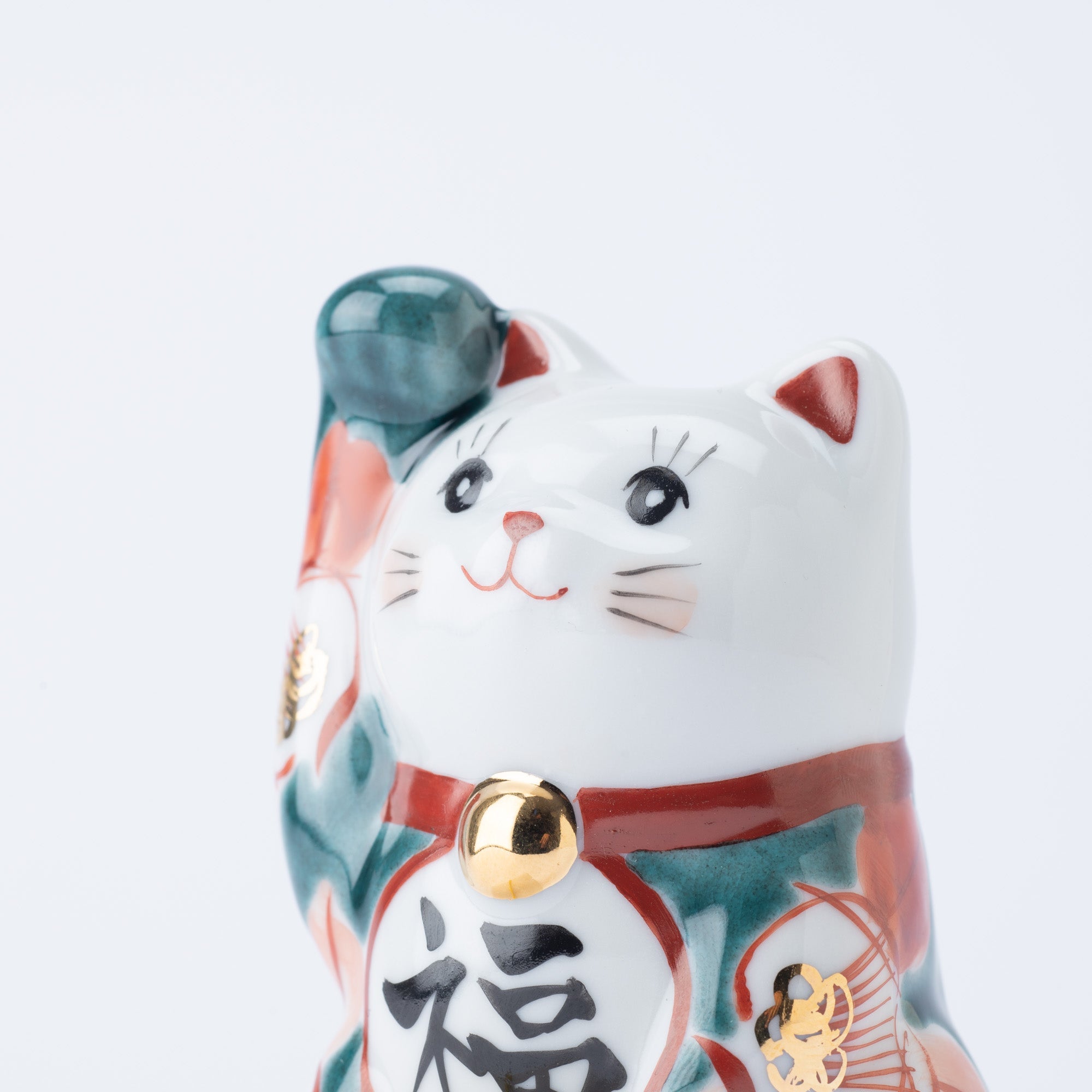 Kokuzou Kiln Glaze Camellia Kutani Lucky Cat - MUSUBI KILN - Quality Japanese Tableware and Gift