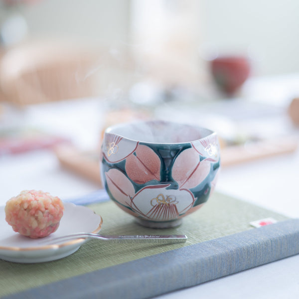 Kokuzou Kiln Glaze Camellia Kutani Yunomi Japanese Teacup - MUSUBI KILN - Quality Japanese Tableware and Gift