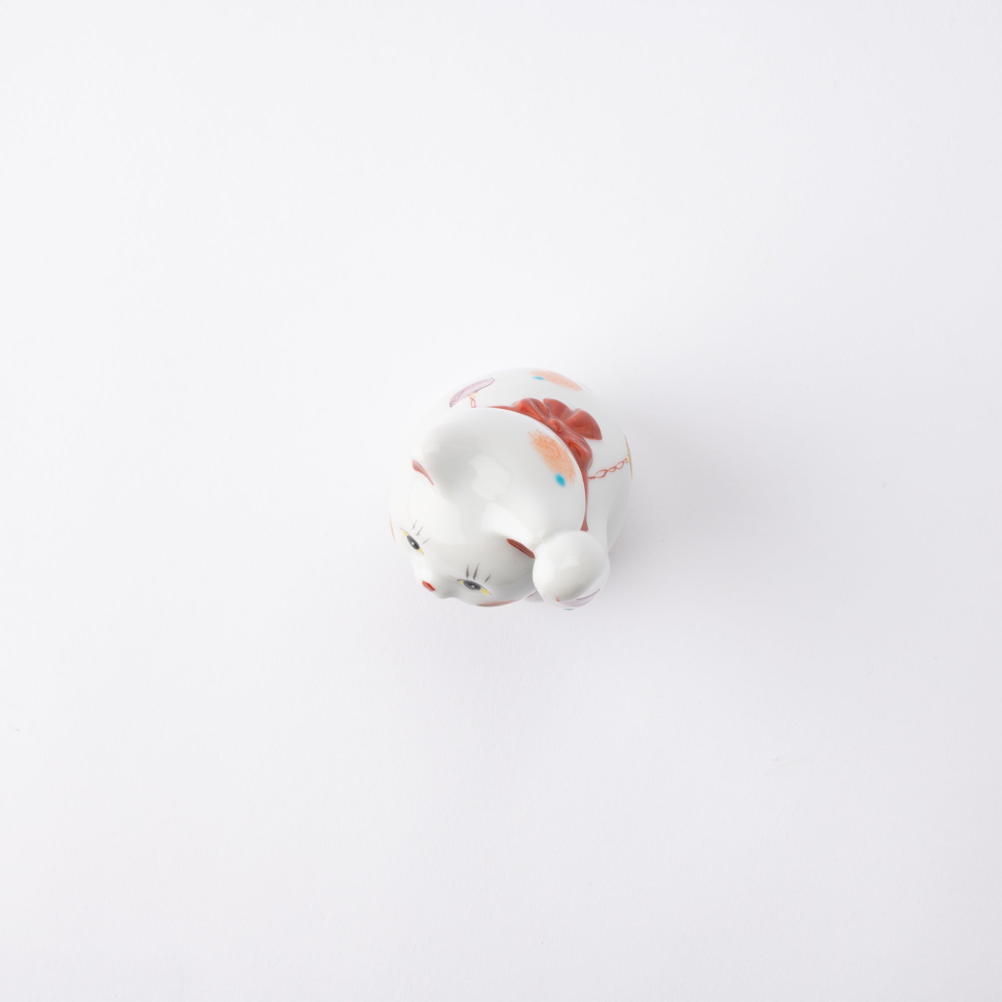 Kokuzou Kiln Mizuhiki Kutani Lucky Cat - Red - MUSUBI KILN - Quality Japanese Tableware and Gift