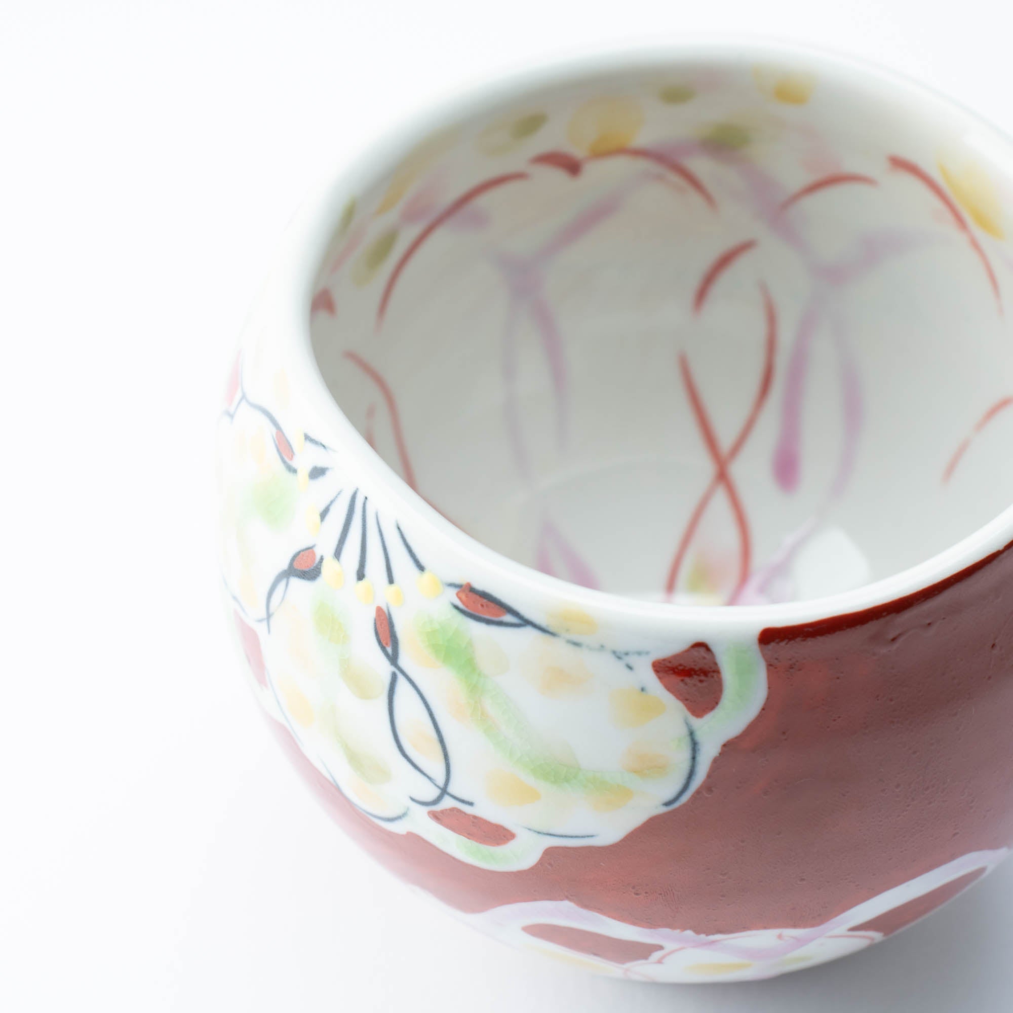 Kokuzou Kiln Polychrome Flowers Kutani Yunomi Japanese Teacup - MUSUBI KILN - Quality Japanese Tableware and Gift