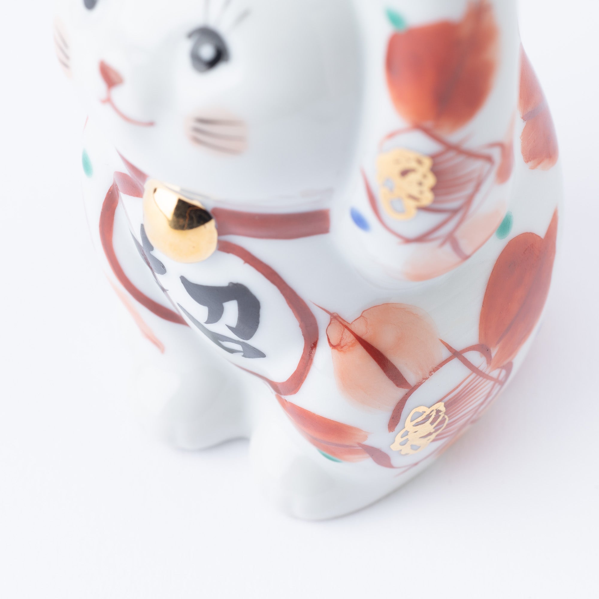 Kokuzou Kiln Red Camellia Kutani Lucky Cat - MUSUBI KILN - Quality Japanese Tableware and Gift