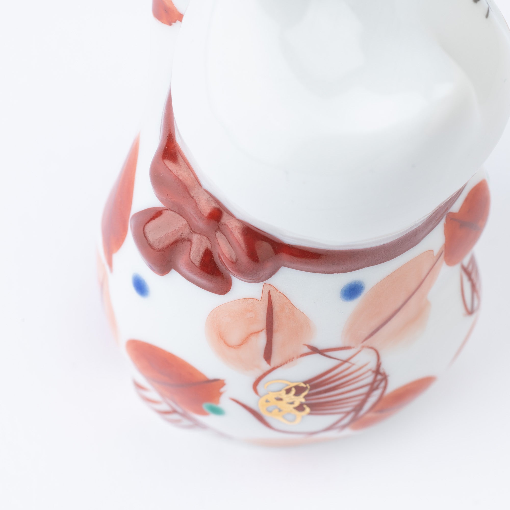 Kokuzou Kiln Red Camellia Kutani Lucky Cat - MUSUBI KILN - Quality Japanese Tableware and Gift