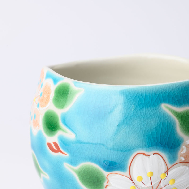 Kokuzou Kiln Sakura Blossom Kutani Yunomi Japanese Teacup - MUSUBI KILN - Quality Japanese Tableware and Gift