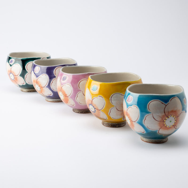 Kokuzou Kiln Sakura Floral Prints Kutani Yunomi Japanese Teacup - MUSUBI KILN - Quality Japanese Tableware and Gift