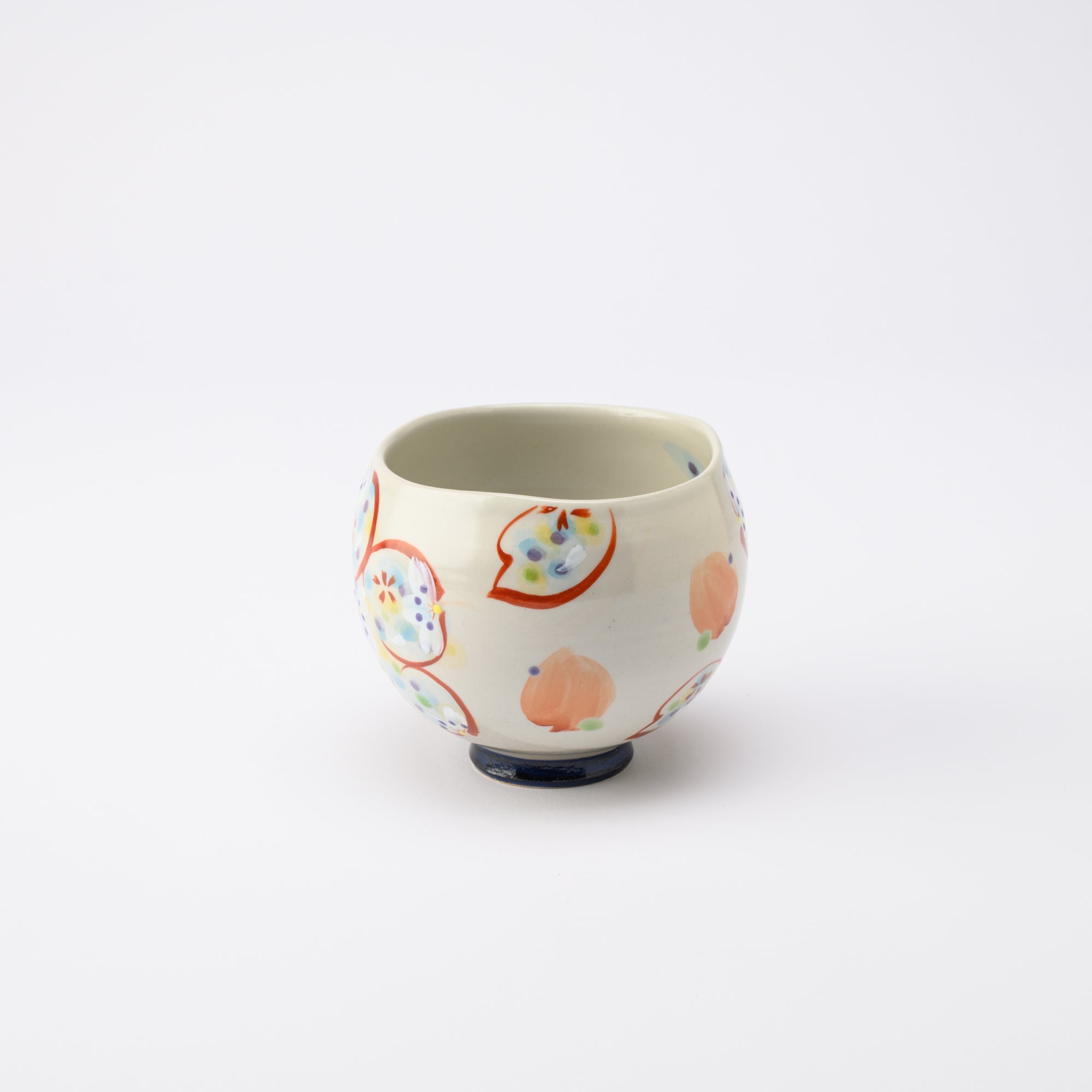 Kokuzou Kiln Sakura Kutani Yunomi Japanese Teacup - MUSUBI KILN - Quality Japanese Tableware and Gift