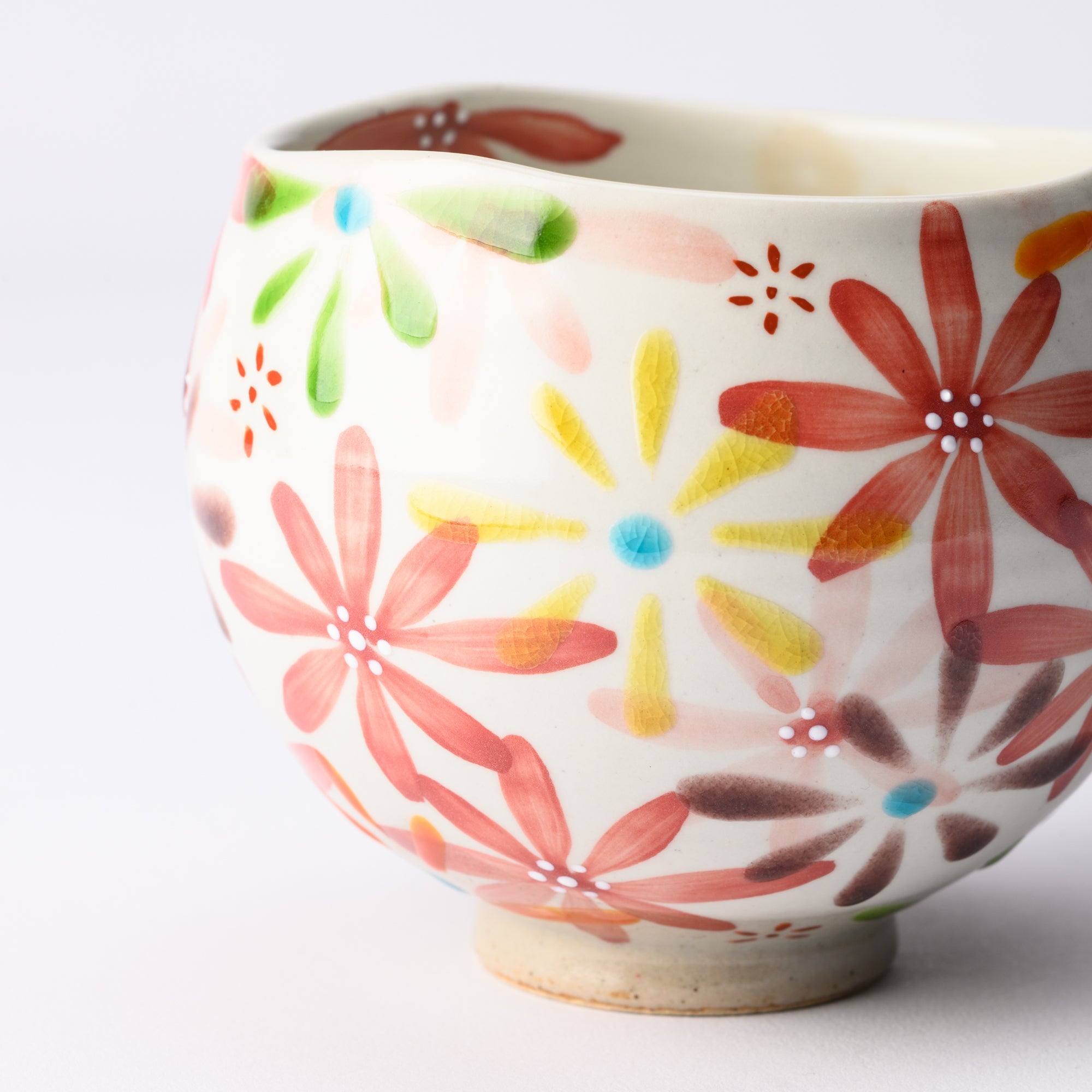 Kokuzou Kiln The Grand Feast of Flowers Kutani Yunomi Japanese Teacup - MUSUBI KILN - Quality Japanese Tableware and Gift