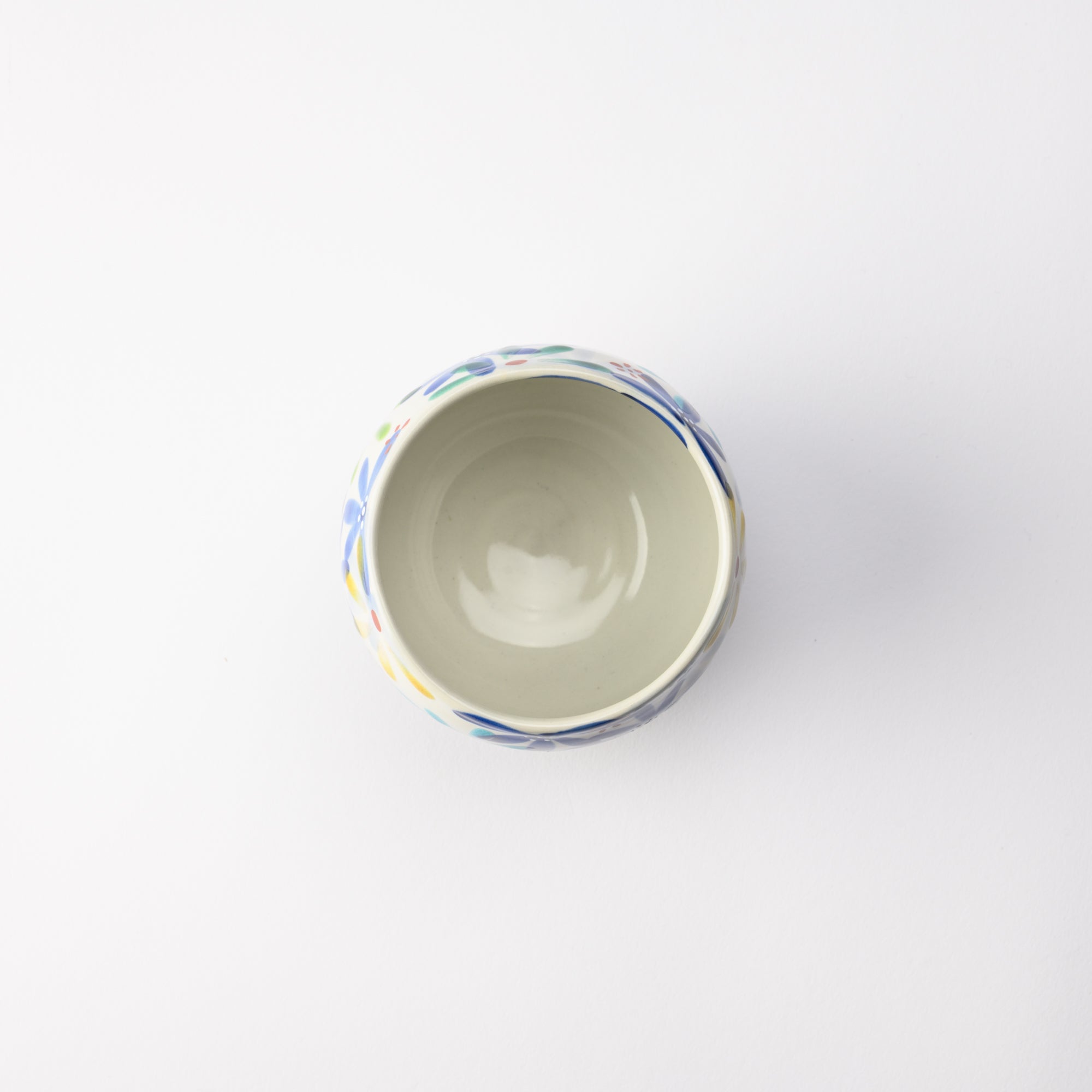 Kokuzou Kiln The Grand Feast of Flowers Kutani Yunomi Japanese Teacup - MUSUBI KILN - Quality Japanese Tableware and Gift