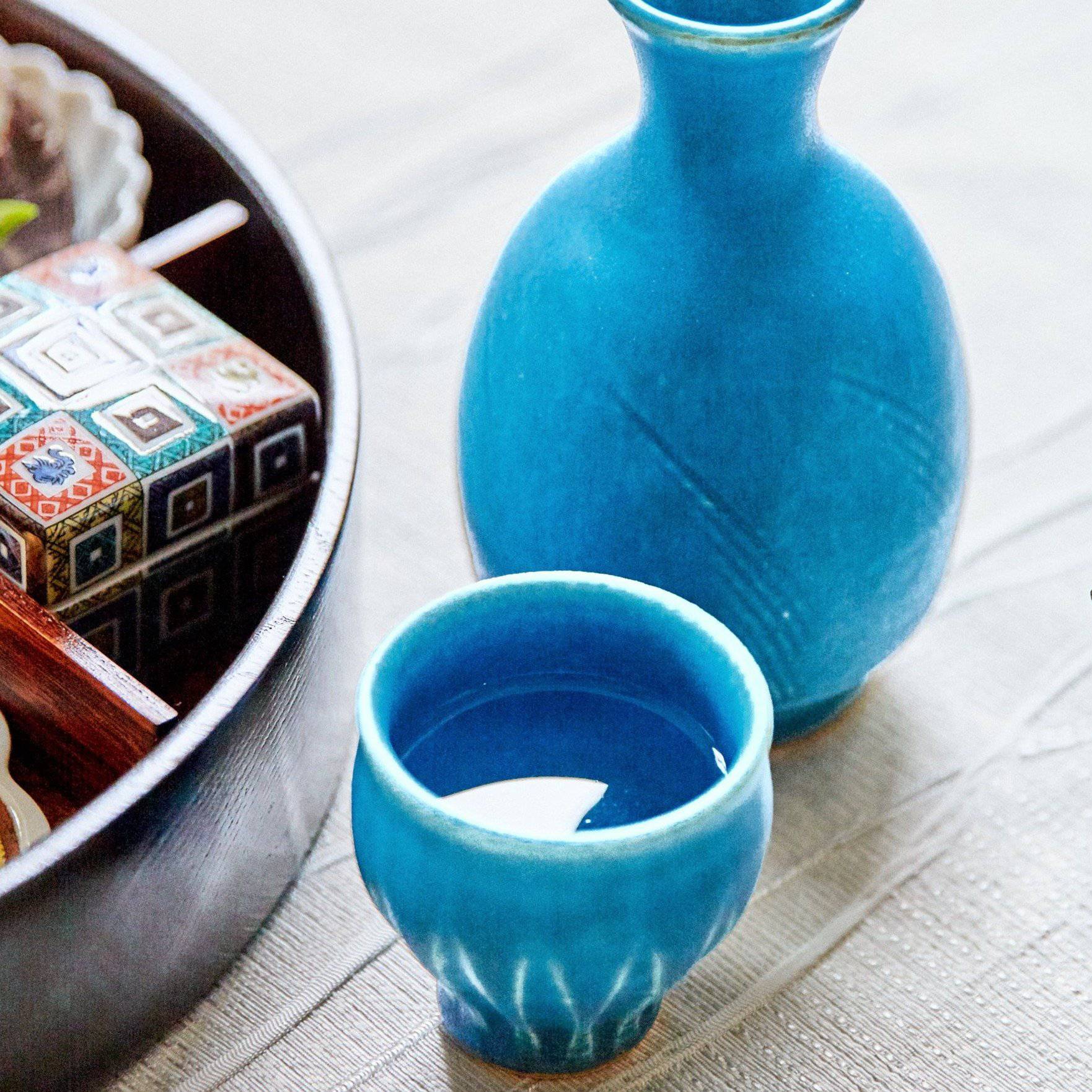 Kokuzou Kiln Turquoise Glaze pattern Guinomi Sake Cup - MUSUBI KILN - Quality Japanese Tableware and Gift