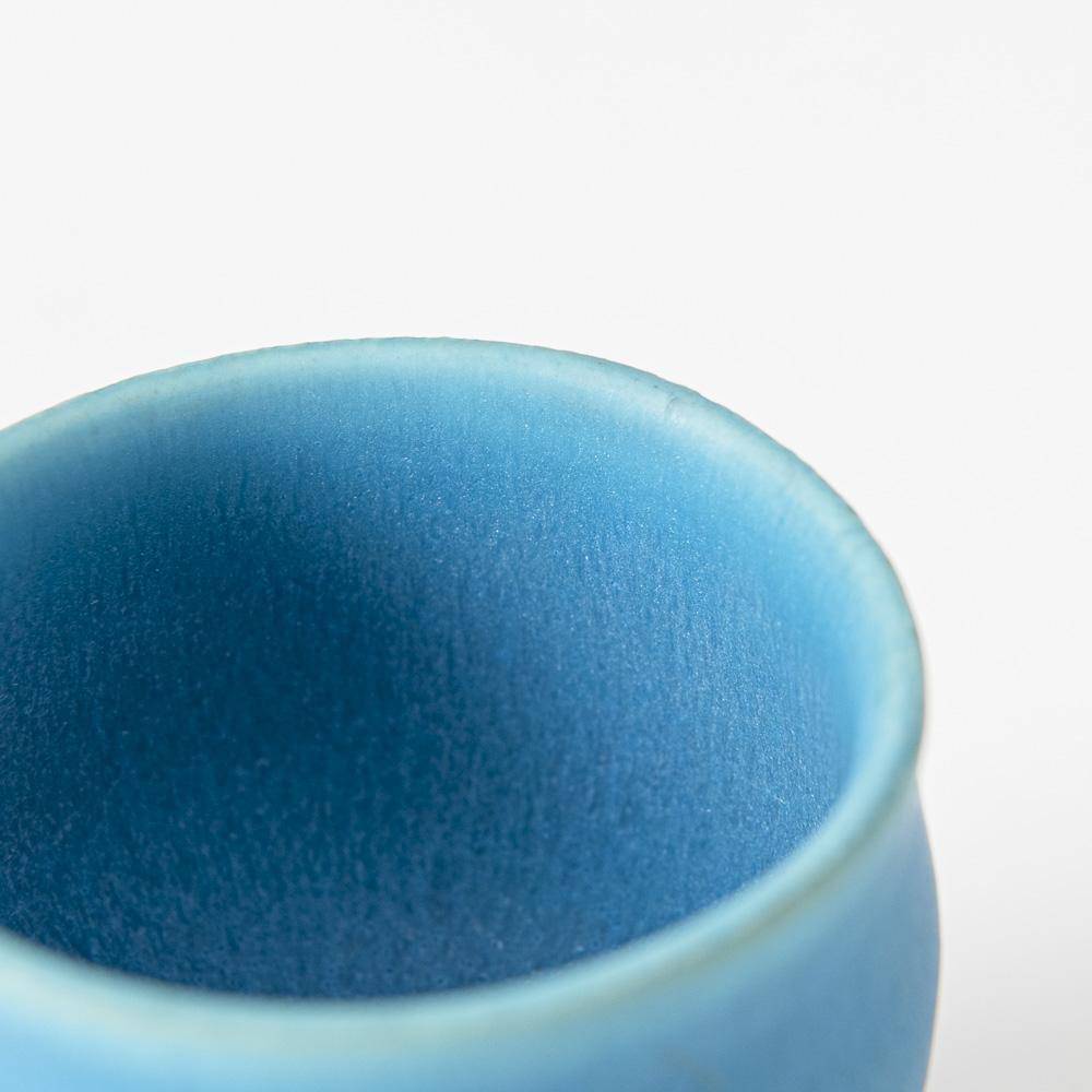 Kokuzou Turquoise Glaze Kutani Guinomi Sake Cup - MUSUBI KILN - Quality Japanese Tableware and Gift