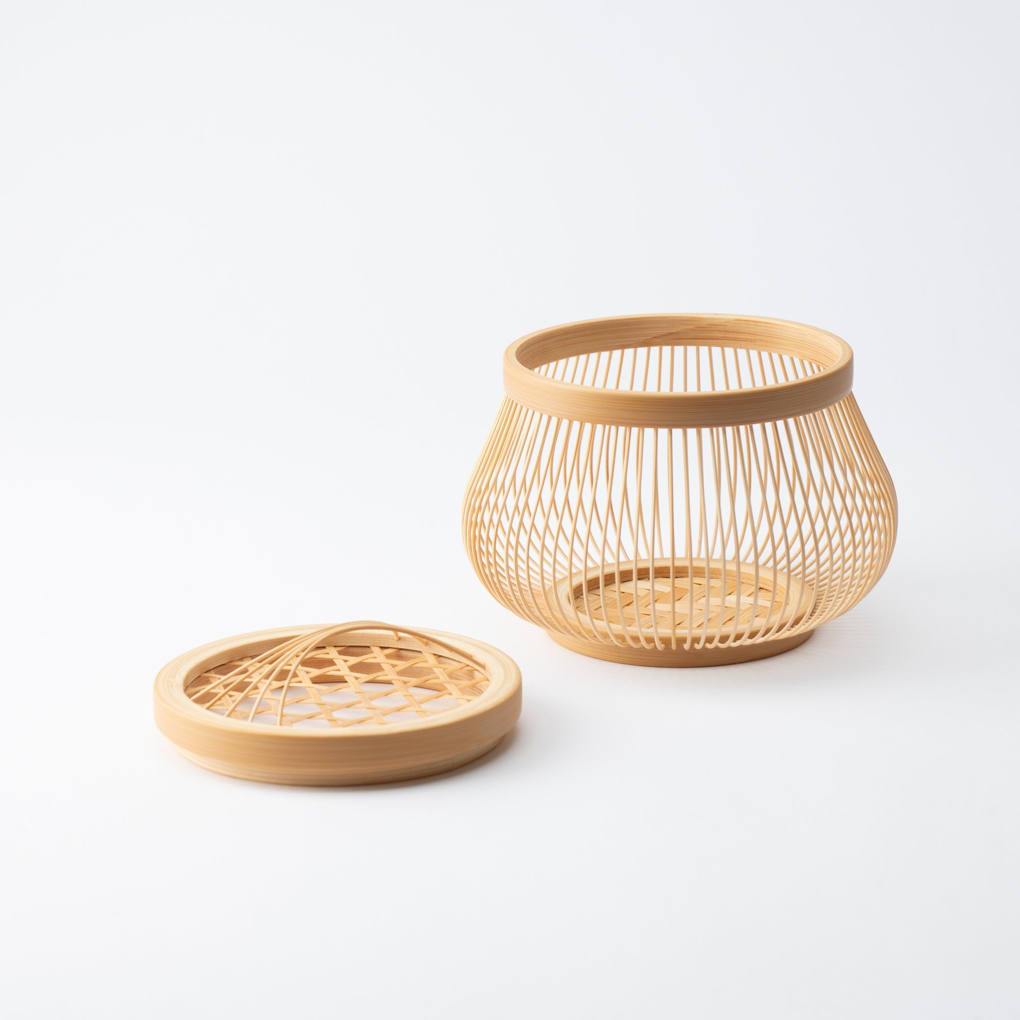 Komachi Suruga Bamboo Basketry Basket with Lid - MUSUBI KILN - Quality Japanese Tableware and Gift