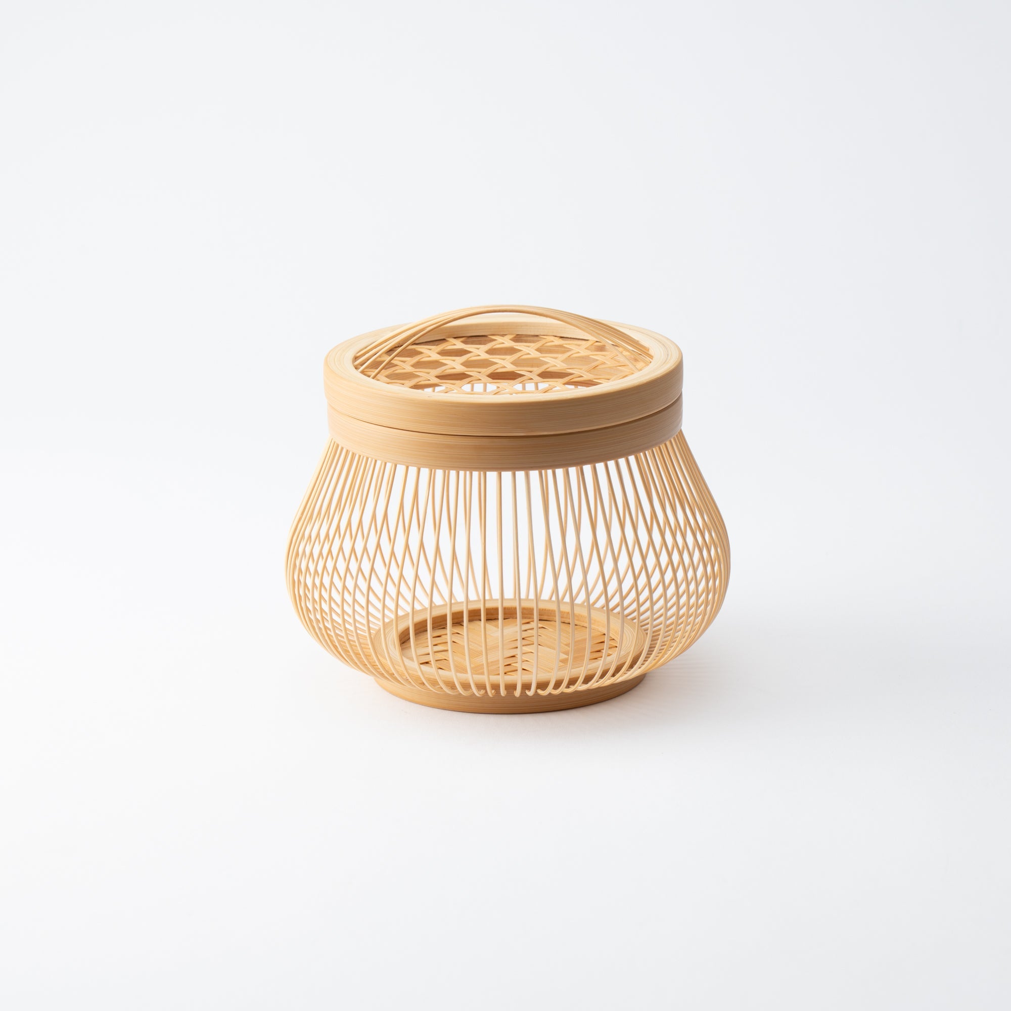 Komachi Suruga Bamboo Basketry Basket with Lid - MUSUBI KILN - Quality Japanese Tableware and Gift