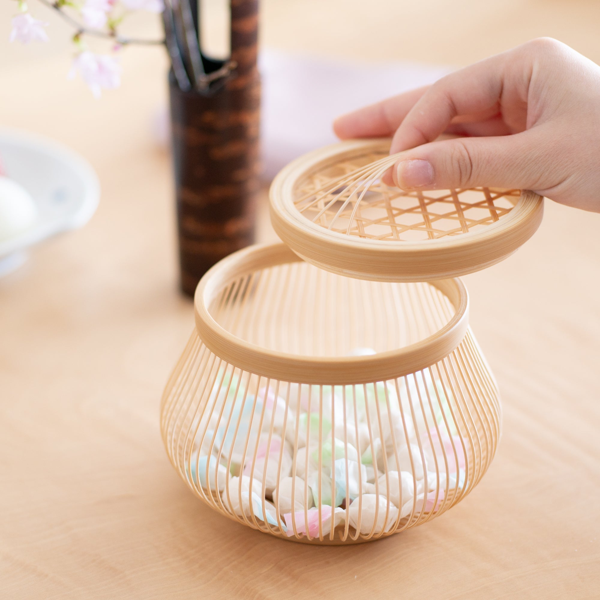 Komachi Suruga Bamboo Basketry Basket with Lid - MUSUBI KILN - Quality Japanese Tableware and Gift