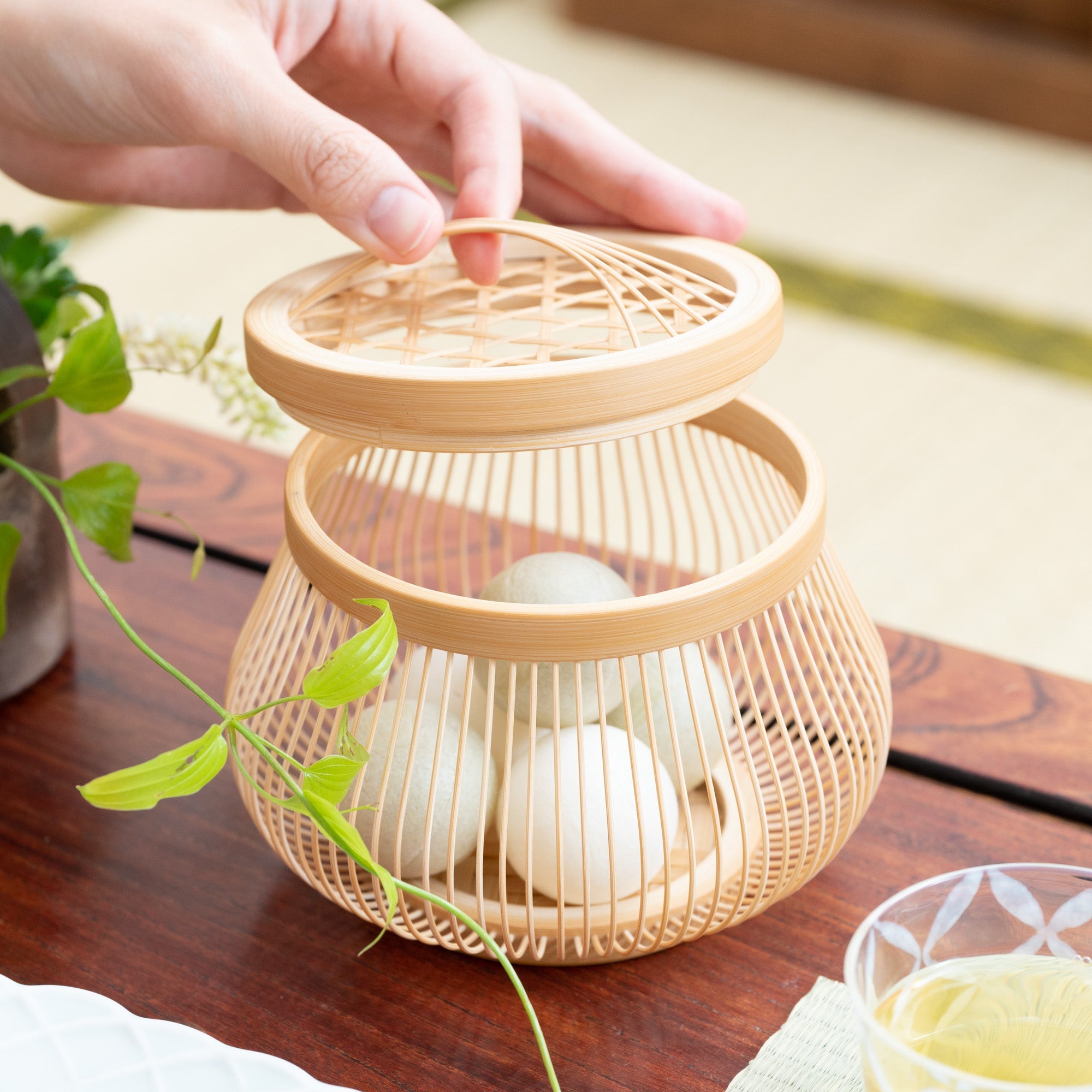 Komachi Suruga Bamboo Basketry Basket with Lid - MUSUBI KILN - Quality Japanese Tableware and Gift