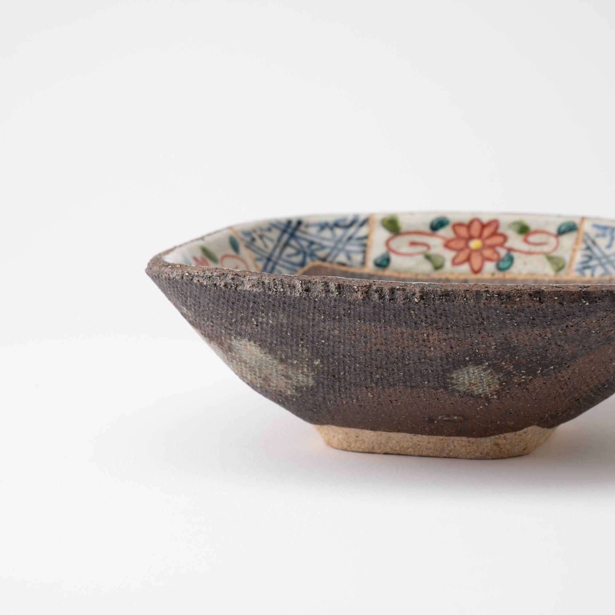 Kousai Kiln Flower Hasami Square Bowl - MUSUBI KILN - Quality Japanese Tableware and Gift