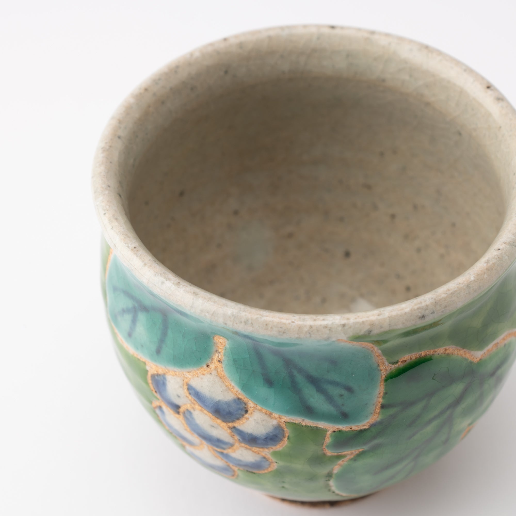 Kousai Kiln Green Grape Hasami Yunomi Japanese Teacup L - MUSUBI KILN - Quality Japanese Tableware and Gift