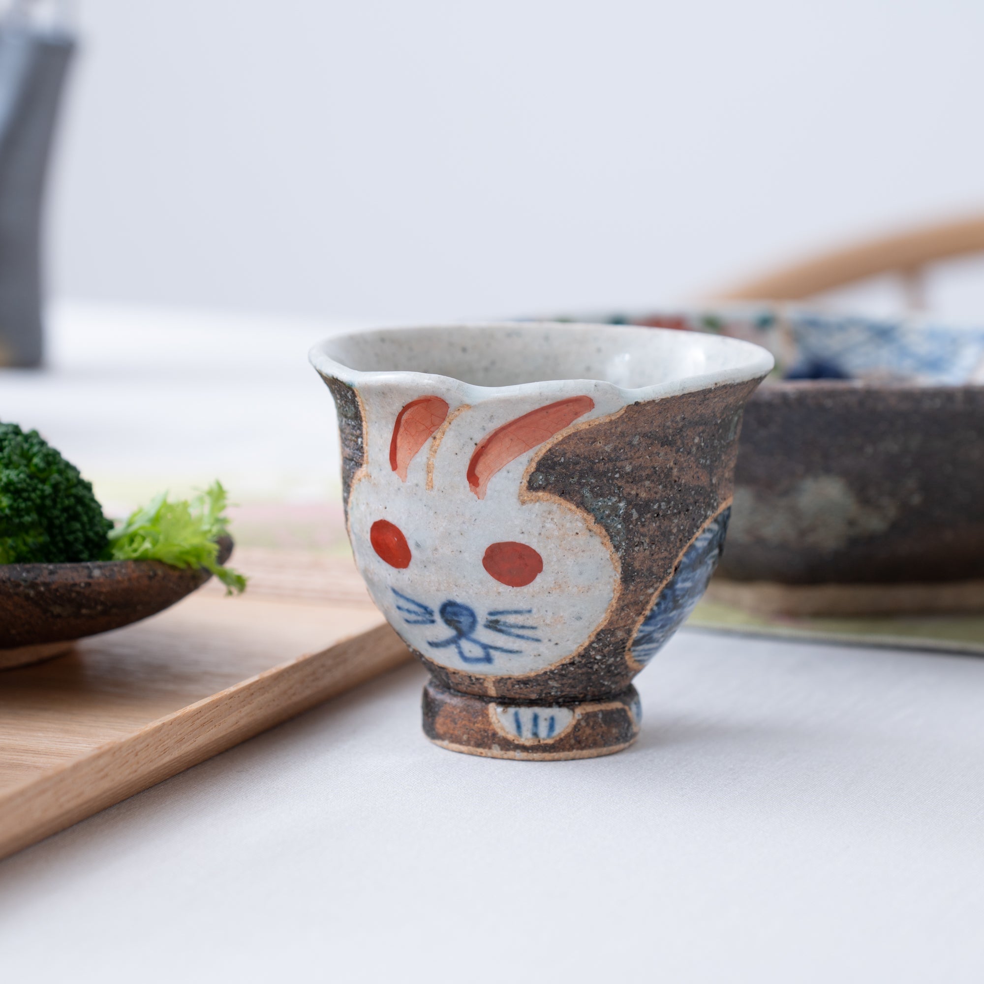 Kousai Kiln Playful Rabbit Hasami Small Yunomi Japanese Teacup - MUSUBI KILN - Quality Japanese Tableware and Gift