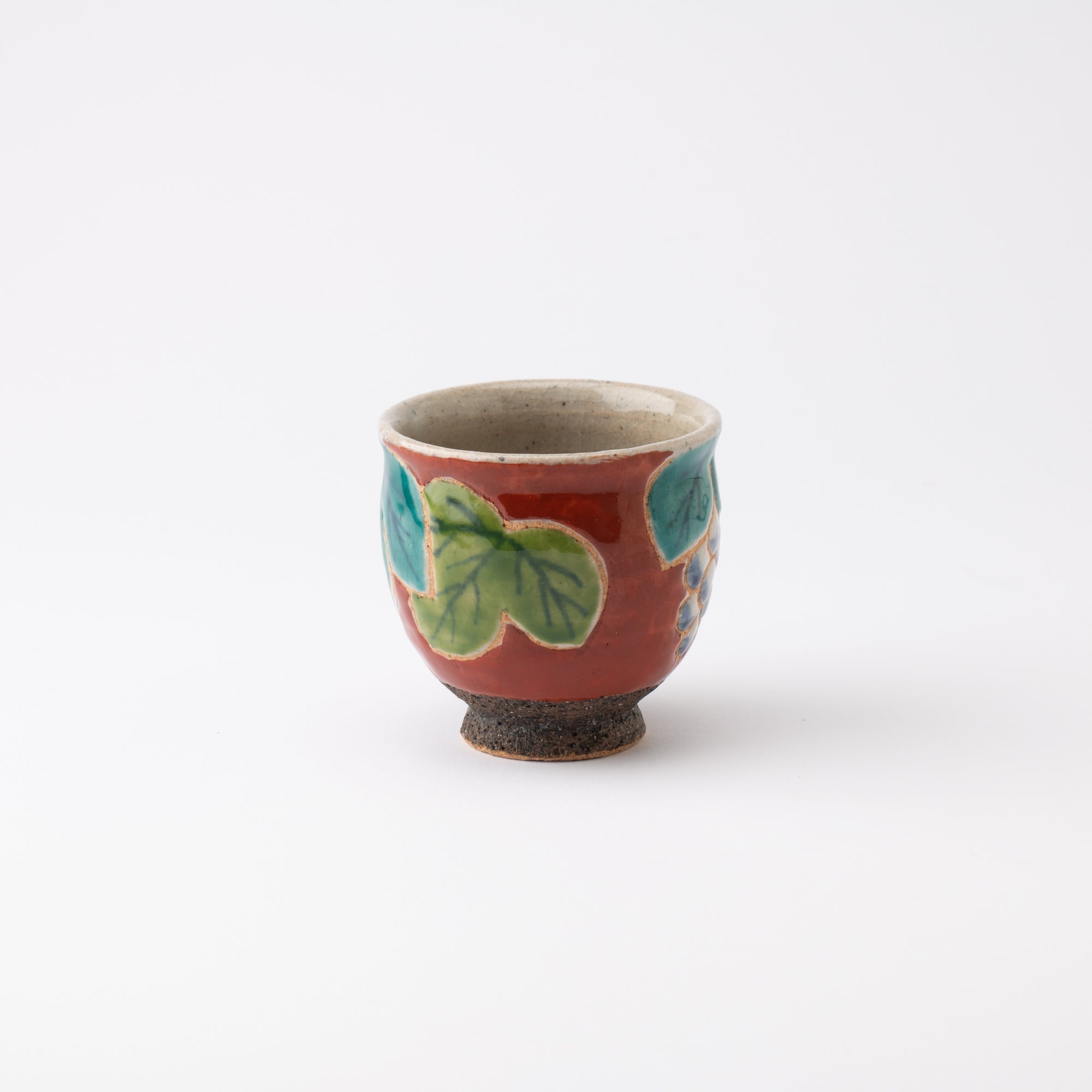 Kousai Kiln Red Grape Hasami Yunomi Japanese Teacup S - MUSUBI KILN - Quality Japanese Tableware and Gift