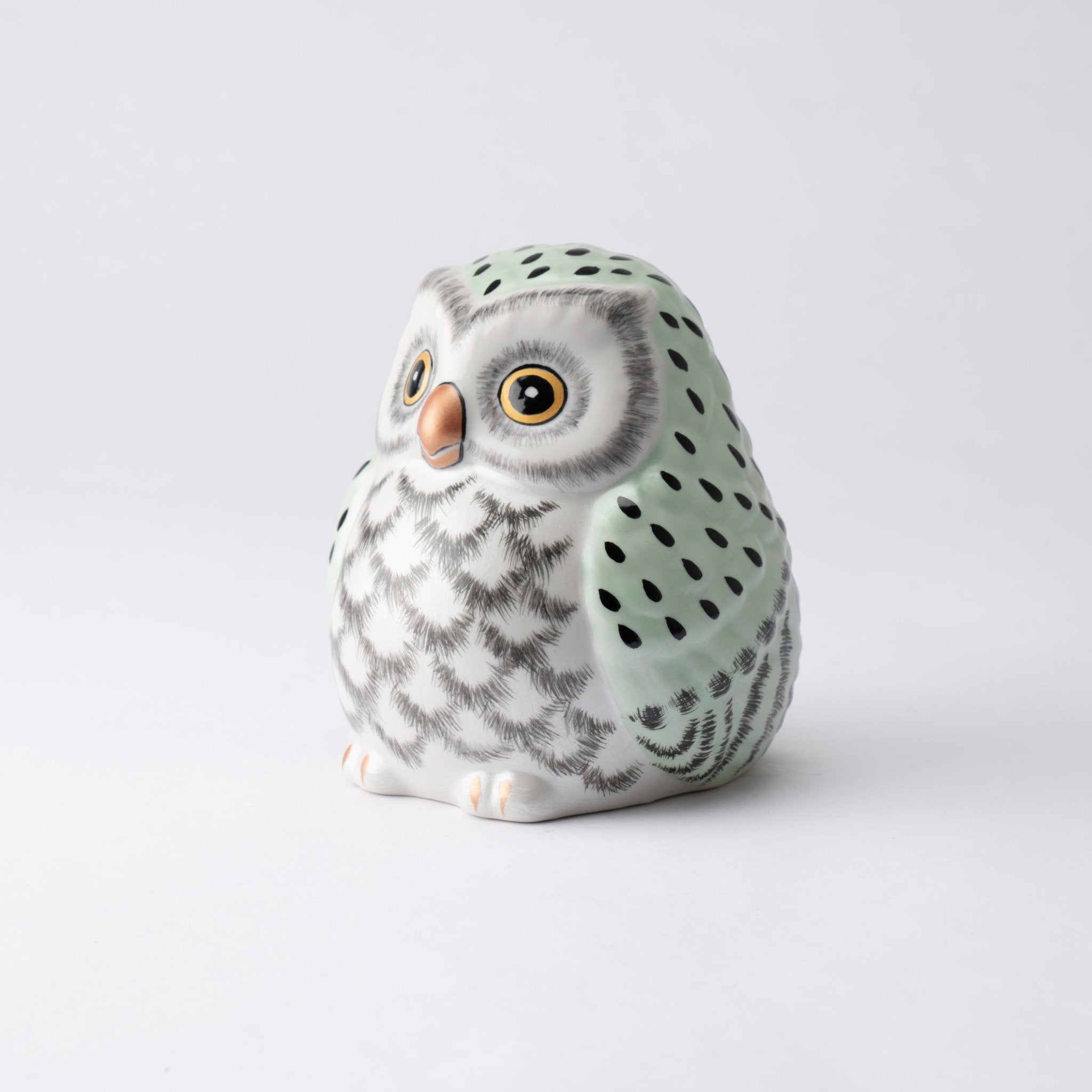 Kousai Kutani Owl Figurine - MUSUBI KILN - Quality Japanese Tableware and Gift