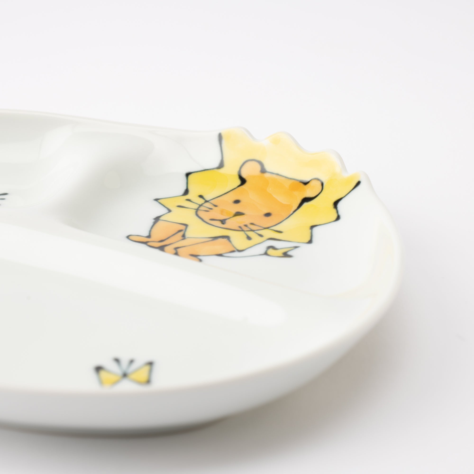 Lion Hasami Wave Children's Divided Plate - MUSUBI KILN - Quality Japanese Tableware and Gift