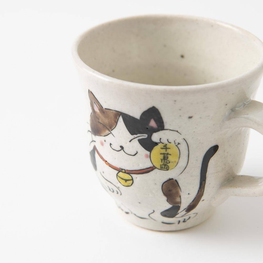 Lucky Cat Kutani Mug - MUSUBI KILN - Quality Japanese Tableware and Gift