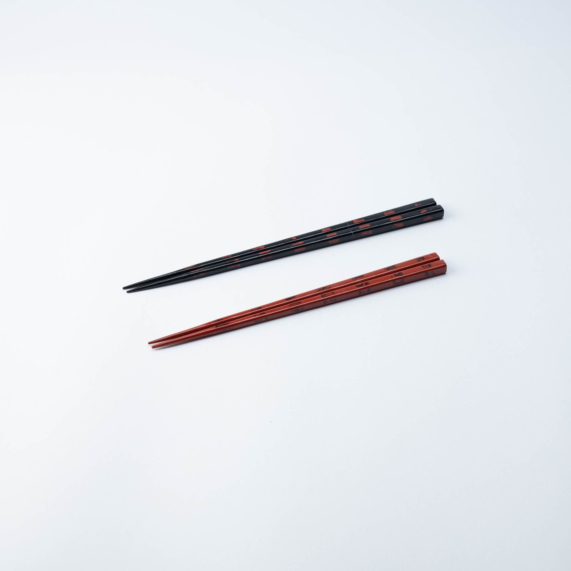 Matsukan Akebono/Negoro Wakasa Lacquerware Set of Two Pairs of Chopsticks 23.5 cm (9.3 in) / 20.5 cm (8.1 in) - MUSUBI KILN - Quality Japanese Tableware and Gift