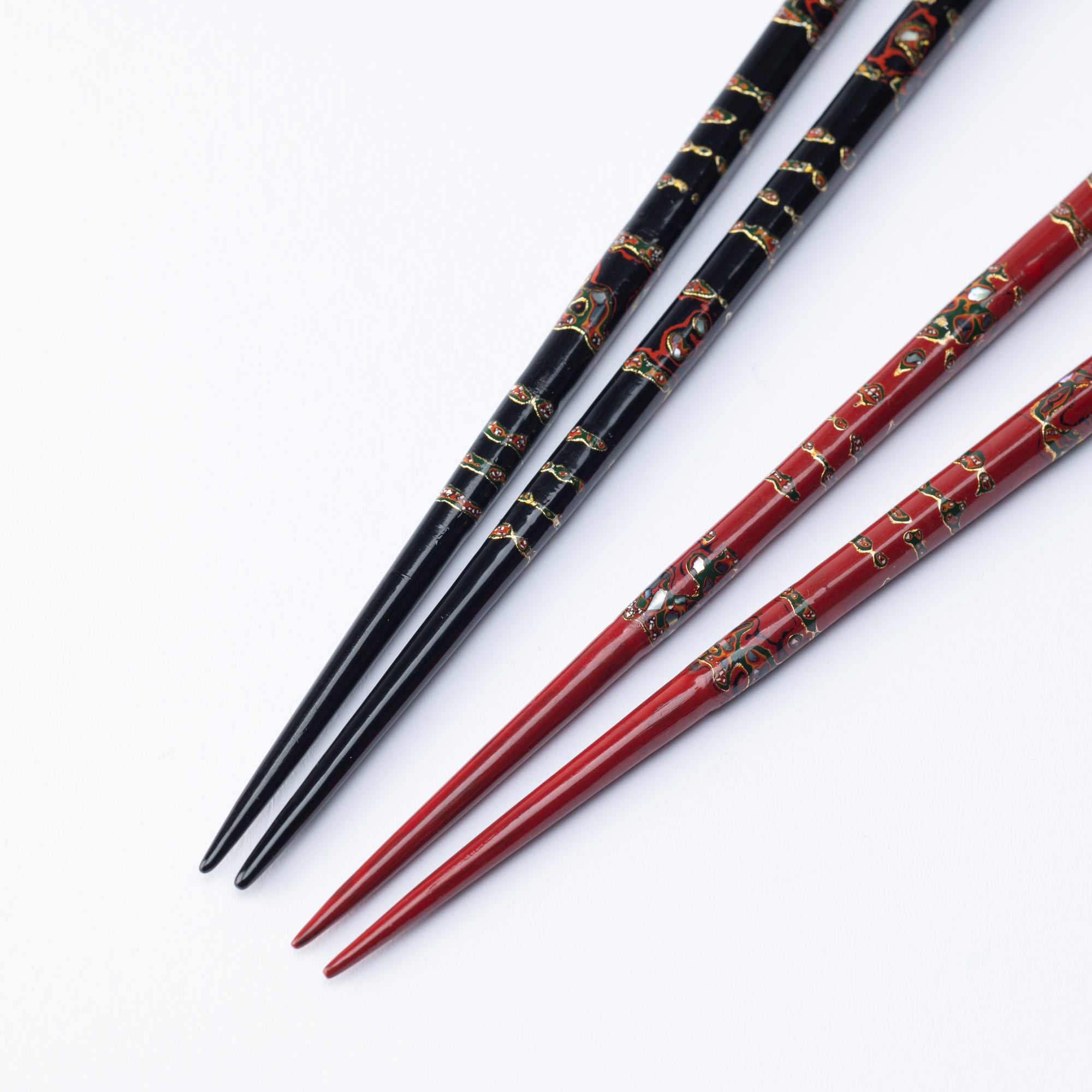 Matsukan Chiyo - Nishiki Wakasa Lacquerware Set of Two Pairs of Chopsticks 23.5 cm (9.3 in) / 21.5 cm (8.5 in) - MUSUBI KILN - Quality Japanese Tableware and Gift