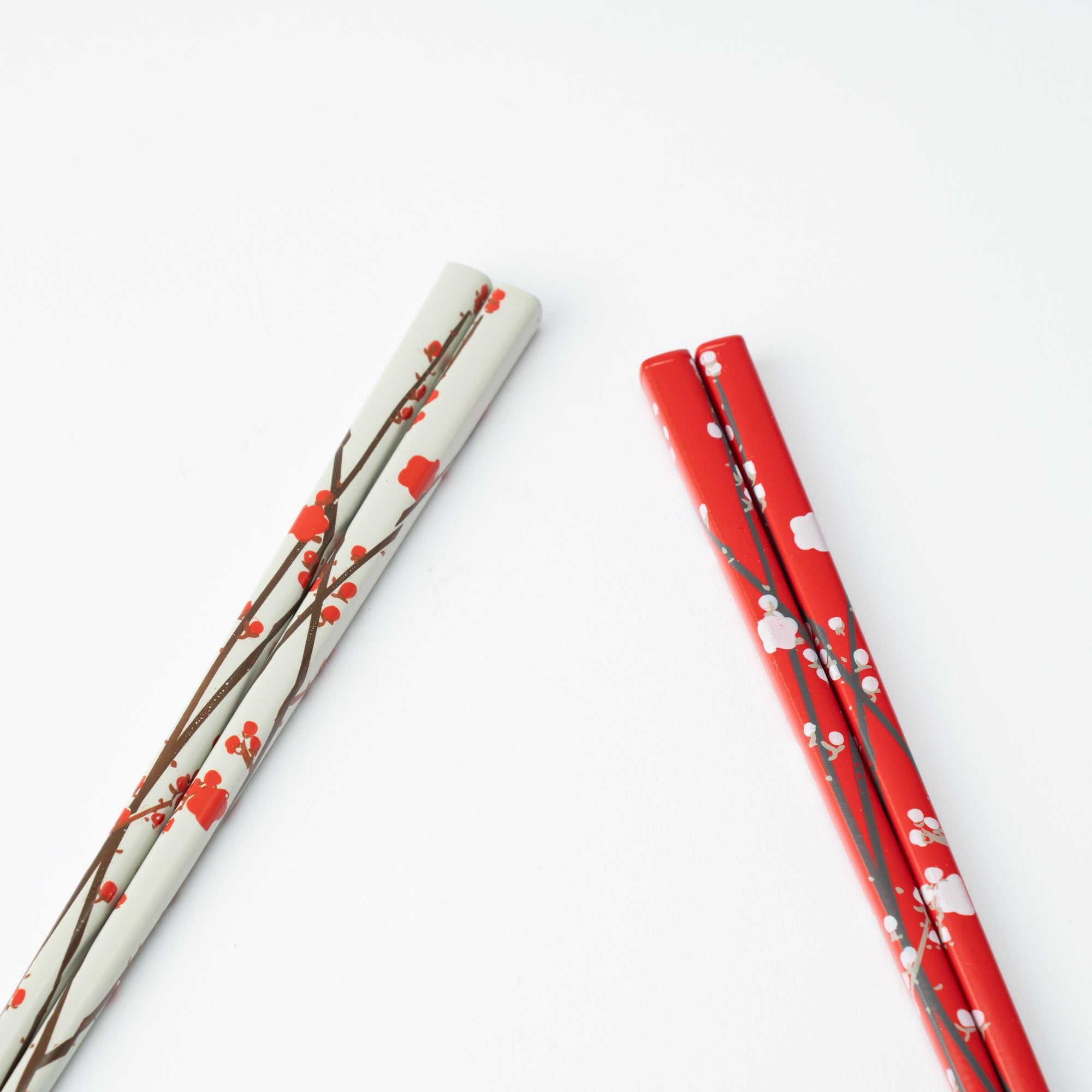 Matsukan Rimpa Red and White Plum Blossoms Wakasa Lacquerware Set of Two Pairs of Chopsticks 23 cm (9.1 in) - MUSUBI KILN - Quality Japanese Tableware and Gift