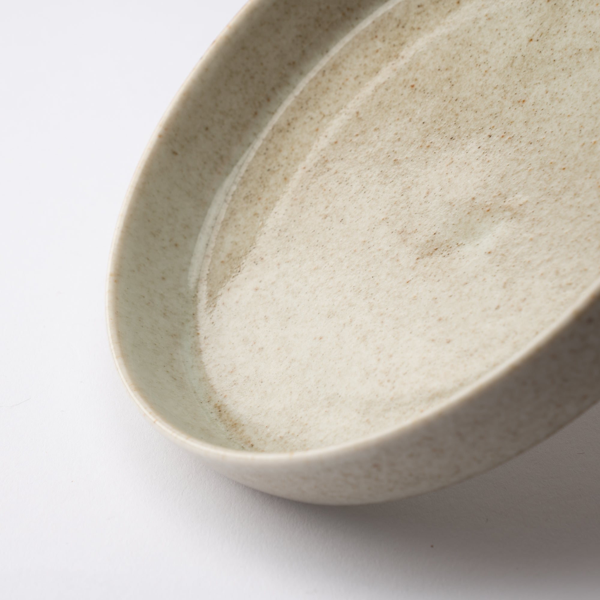 MERU Grains Spume Mino Ware Round Plate 6.5in - MUSUBI KILN - Quality Japanese Tableware and Gift