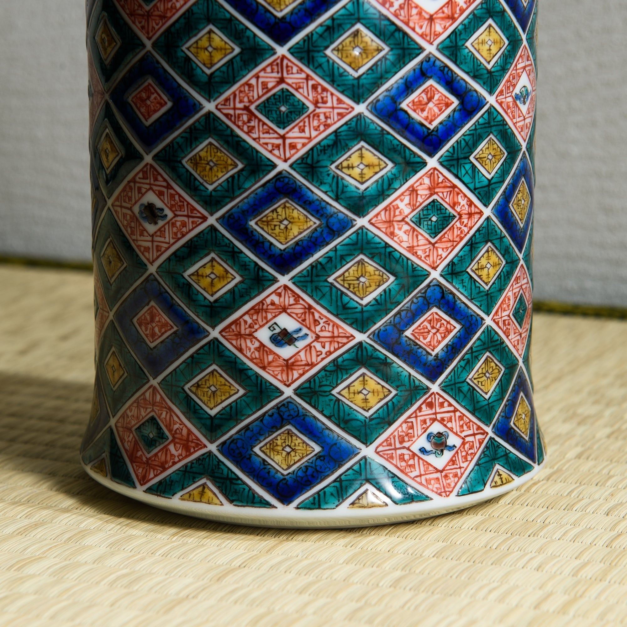 Mitsui Tamekichi Geometric Pattern Flower Vase - MUSUBI KILN - Quality Japanese Tableware and Gift