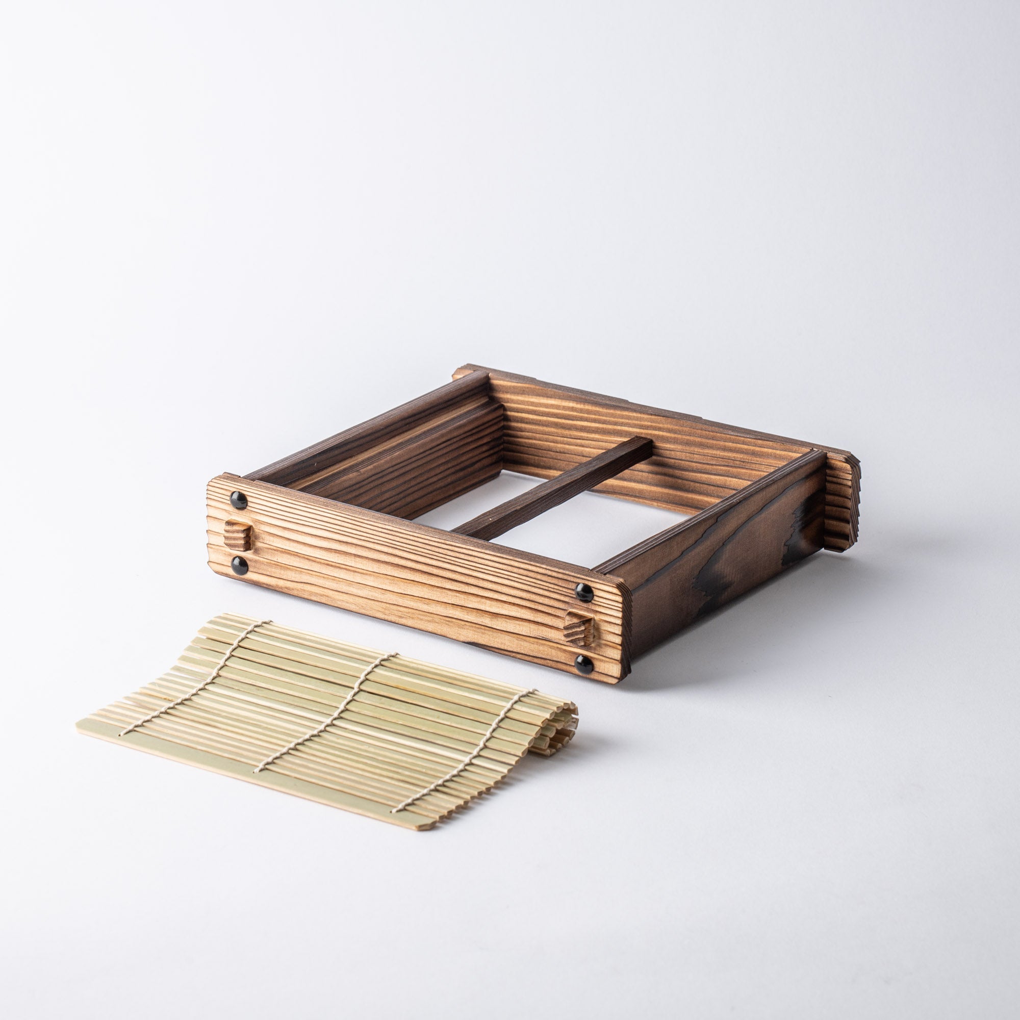 Miyabi Urushi Nezuko Kiso Woodwork Japanese Soba Tray - MUSUBI KILN - Quality Japanese Tableware and Gift