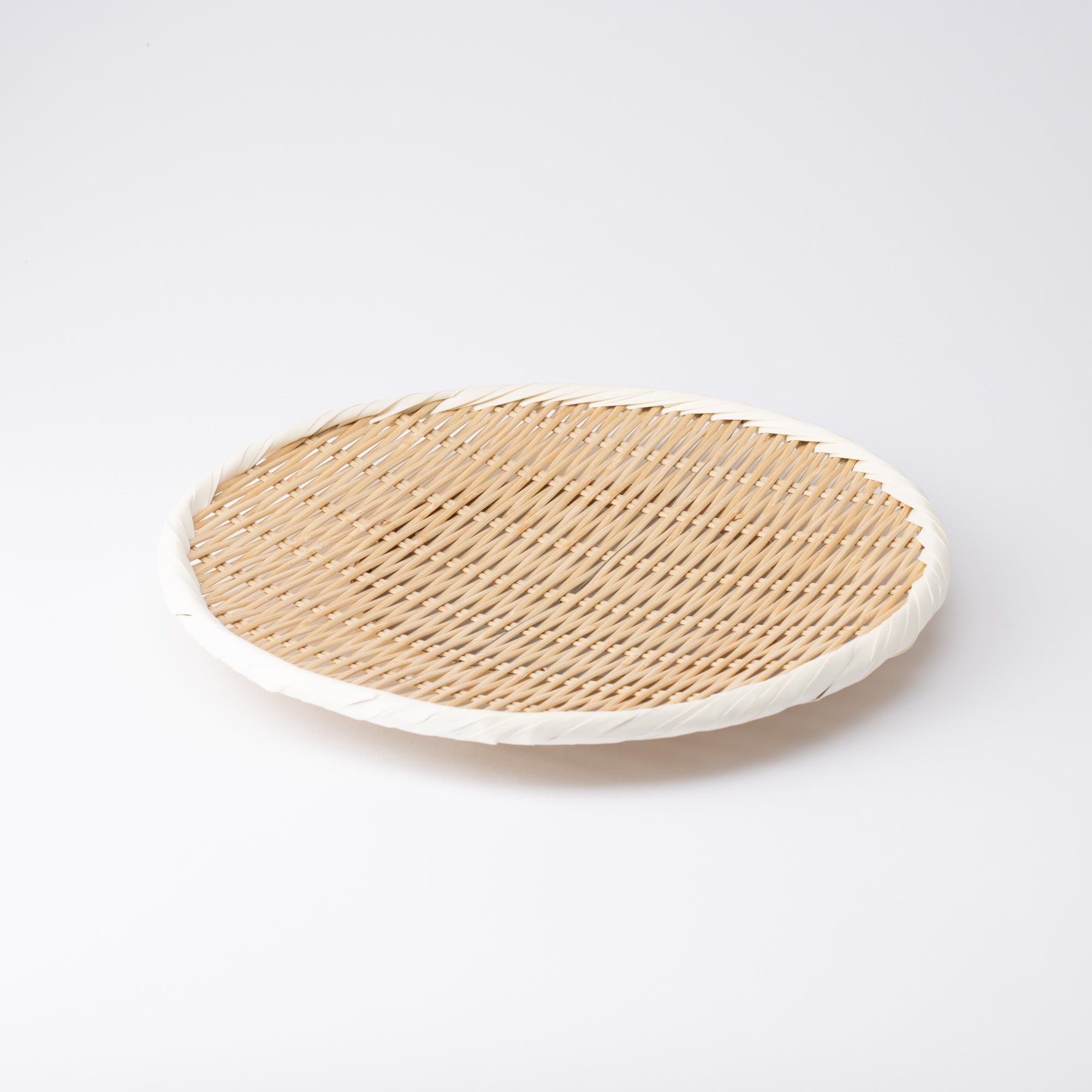 Miyabitake Round Japanese Bamboo Strainer with feet - MUSUBI KILN - Quality Japanese Tableware and Gift