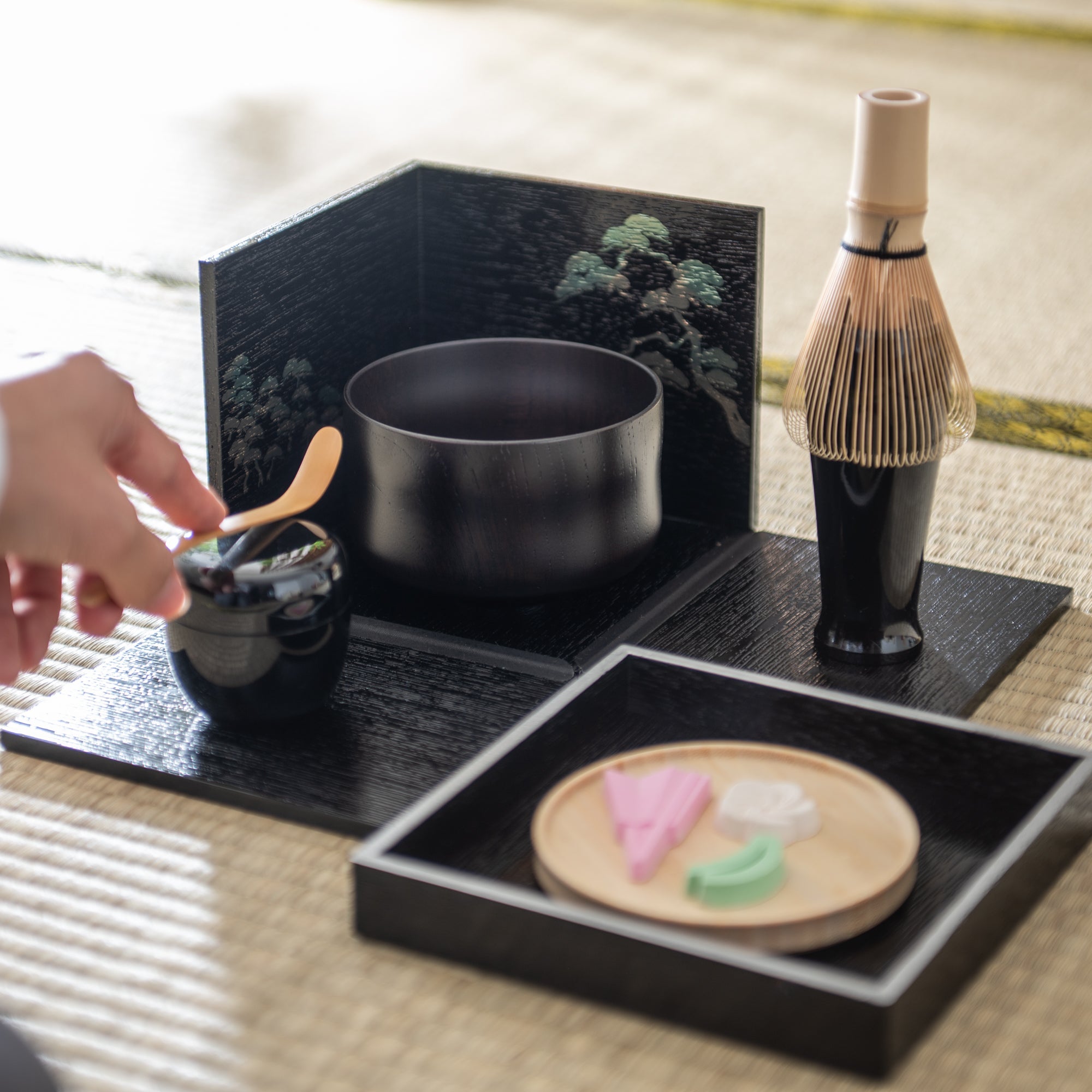 Nishimoto Ippuku Black Pine Yamanaka Lacquerware Matcha Tea Set - MUSUBI KILN - Quality Japanese Tableware and Gift