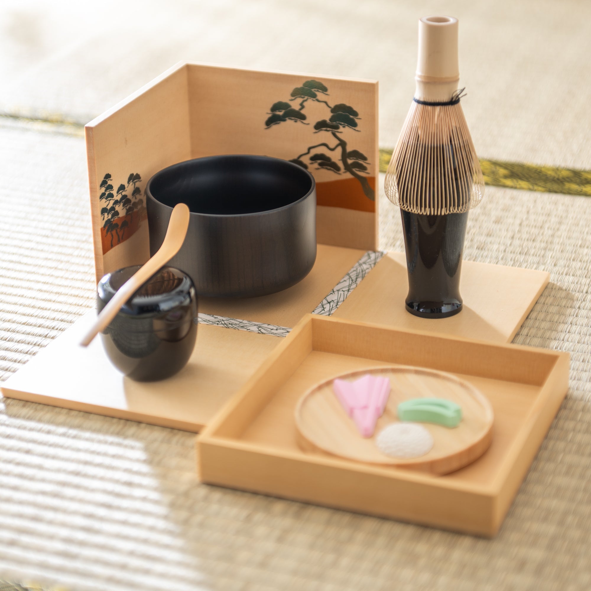 Nishimoto Ippuku White Pine Yamanaka Lacquerware Matcha Tea Set - MUSUBI KILN - Quality Japanese Tableware and Gift