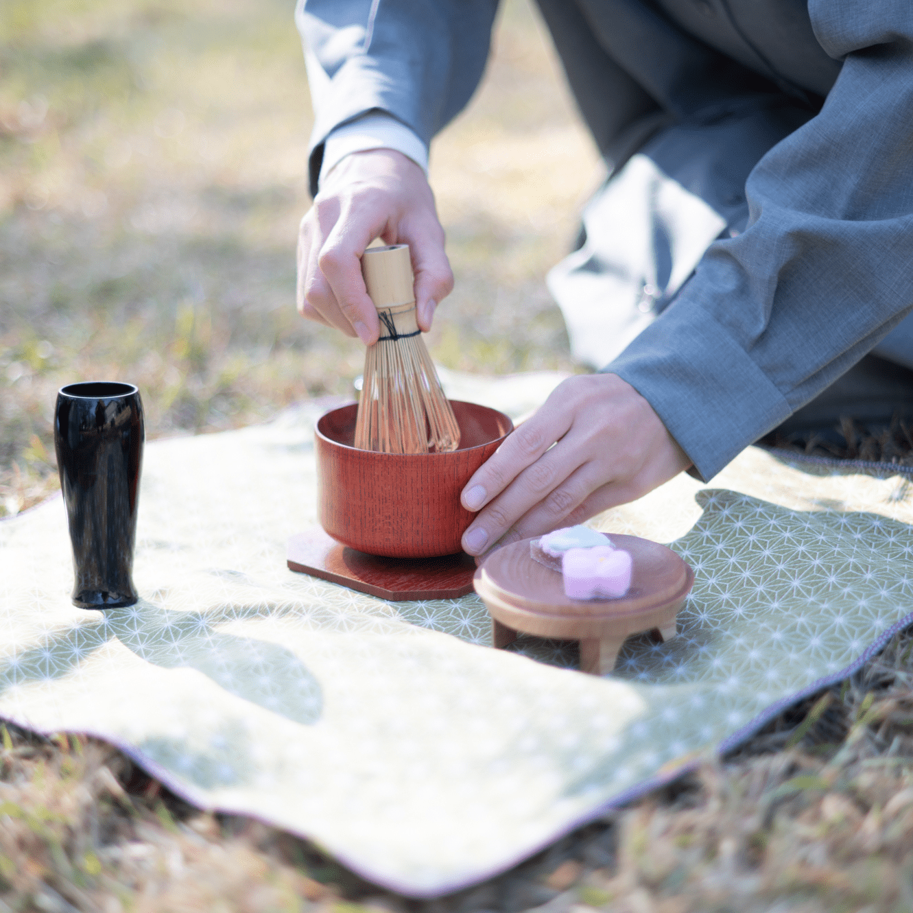 Nishimoto Ippuku Yamanaka Lacquerware Matcha Tea Set with Purple Furoshiki - MUSUBI KILN - Quality Japanese Tableware and Gift