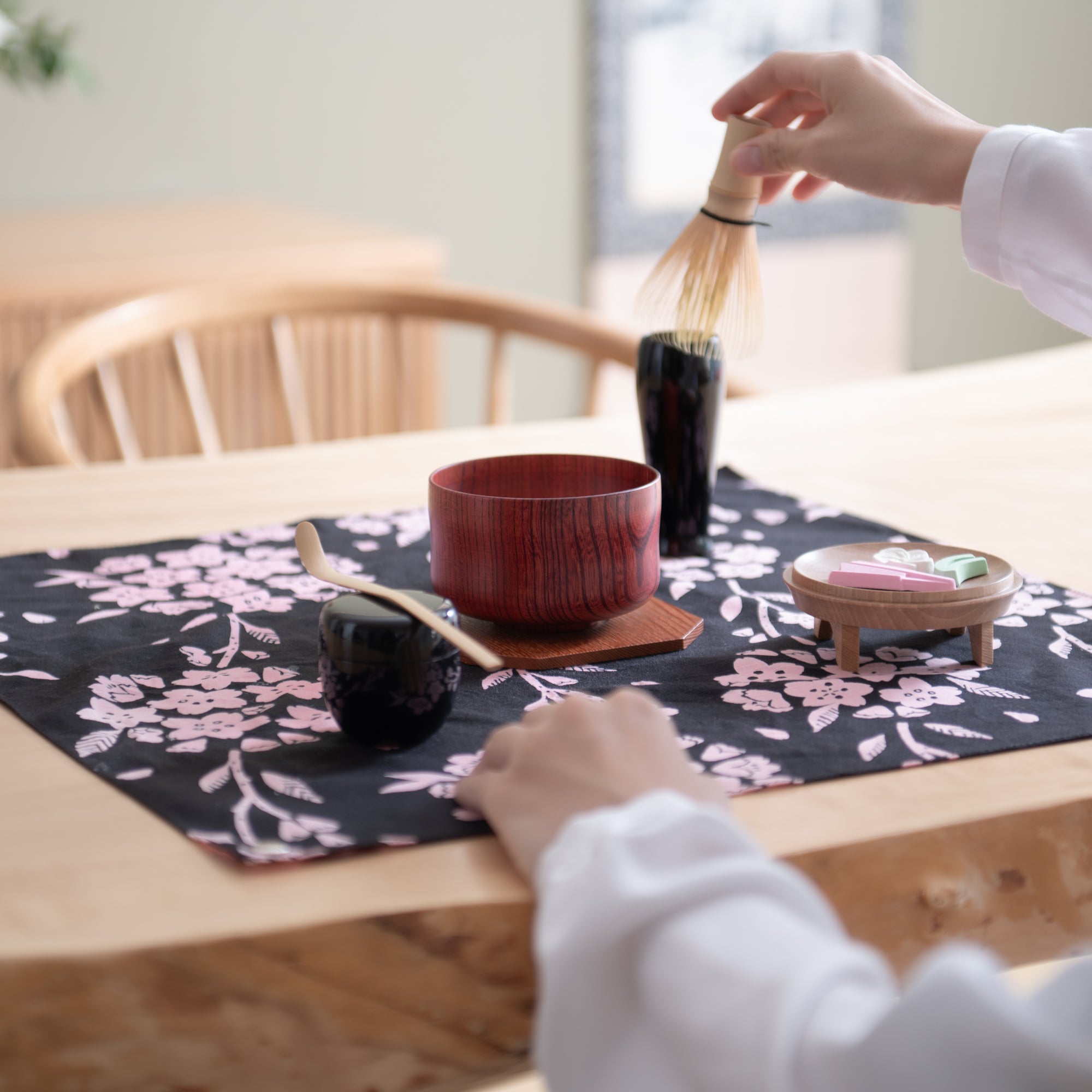 Nishimoto Ippuku Yamanaka Lacquerware Matcha Tea Set with Sakura Furoshiki - MUSUBI KILN - Quality Japanese Tableware and Gift