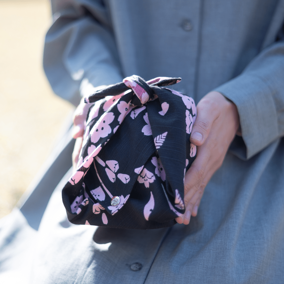 Nishimoto Ippuku Yamanaka Lacquerware Matcha Tea Set with Sakura Furoshiki - MUSUBI KILN - Quality Japanese Tableware and Gift