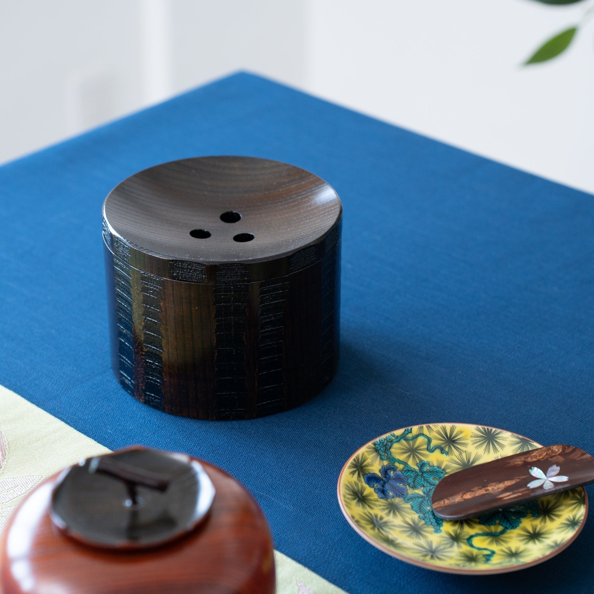 Nokome Yamanaka Lacquerware Chakoboshi Tea Waste Container - MUSUBI KILN - Quality Japanese Tableware and Gift